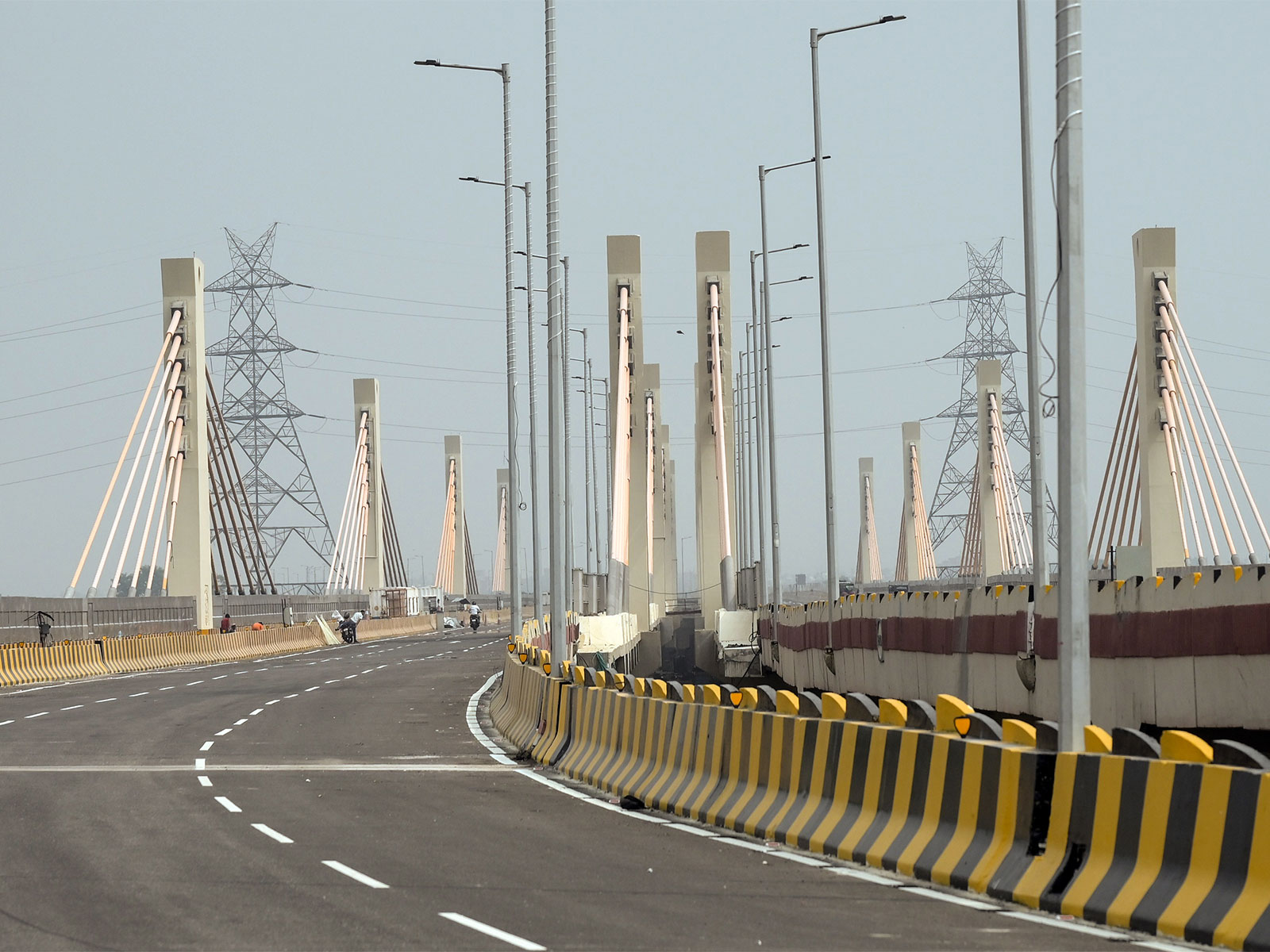 Barapullah Phase-3 elevated corridor ahead of the inauguration(Photo/ANI)