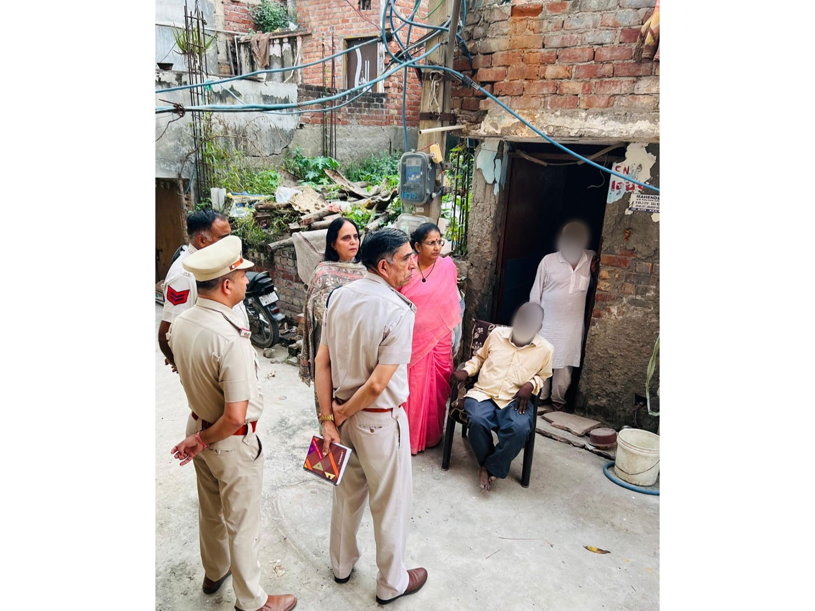 Delhi Women Commission chairperson Lata Gupta met the family of the minor girl allegedly gang-raped (Photo/ ANI)