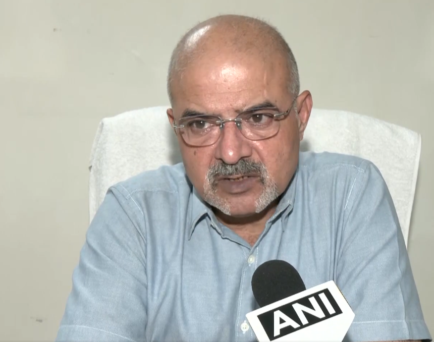 Delhi Fire Service Chief Officer AK Malik (Photo/ANI)