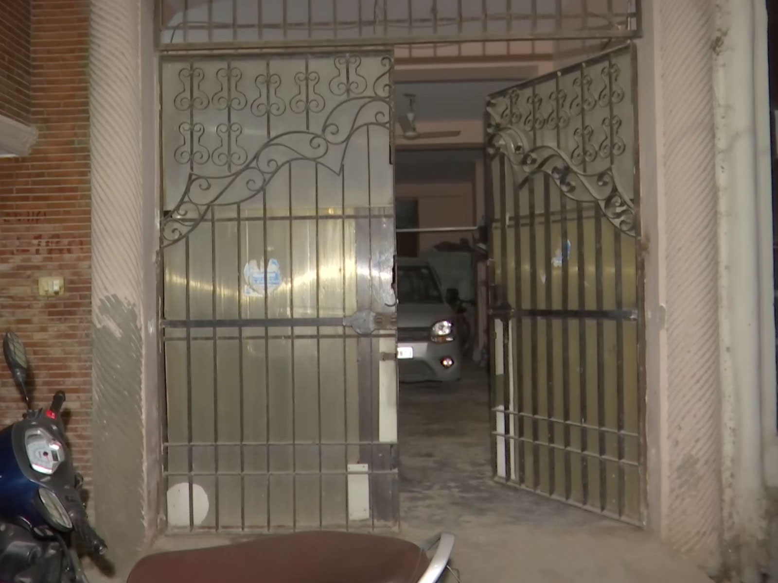 House where the robbery took place in Delhi’s Sangam Vihar (Photo/ANI)
