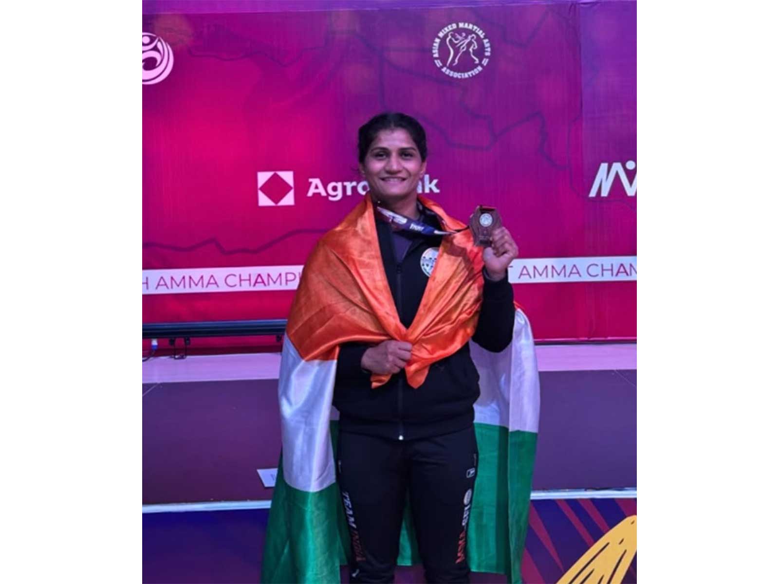 Indian mixed martial arts athlete Suchika Tariyal (Photo: X/@SDhawan25)