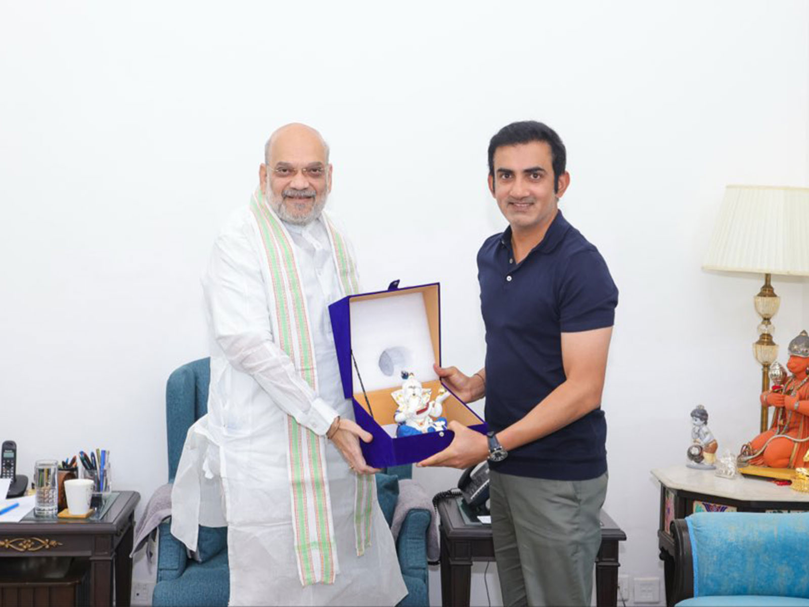 Amit Shah (L) and Gautam Gambhir (R). (Photo: X/@GautamGambhir)