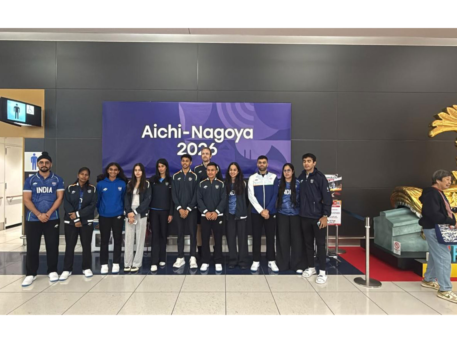 Indian athletes being received at Nagoya airport by Indian officials (Photo: SAI Media)