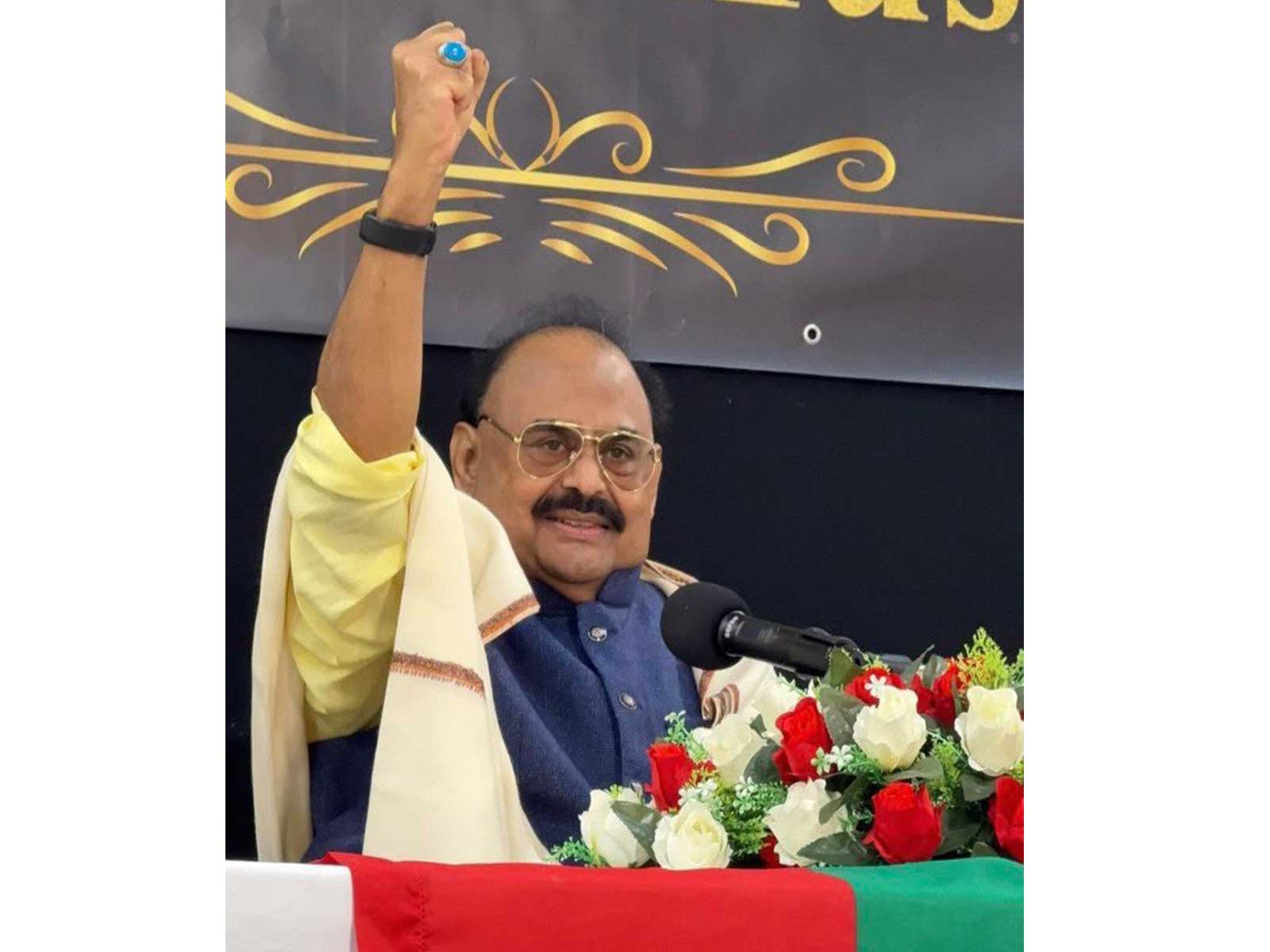  Muttahida Qaumi Movement (MQM) founder and leader Altaf Hussain (Photo/ANI)