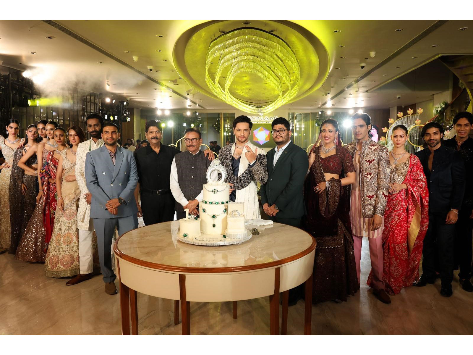 Bridal and festive jewellery takes centre stage with a grand fashion show with Anupama actor Shivam Khajuria as the show stopper