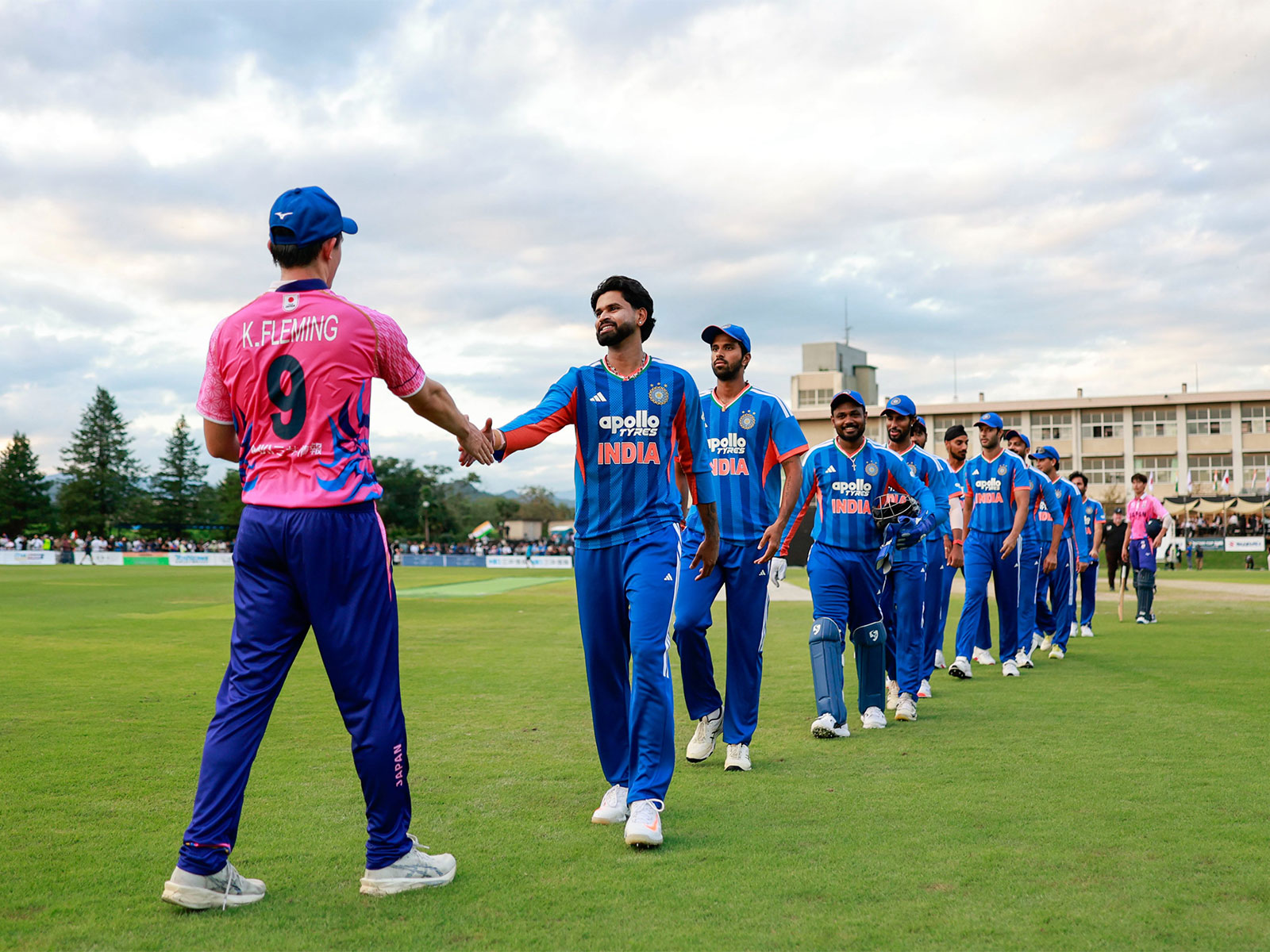 Japan captain Kendel Kadowaki-Fleming shaking hands with India captain Shreyas Iyer (Photo: X/@BCCI)