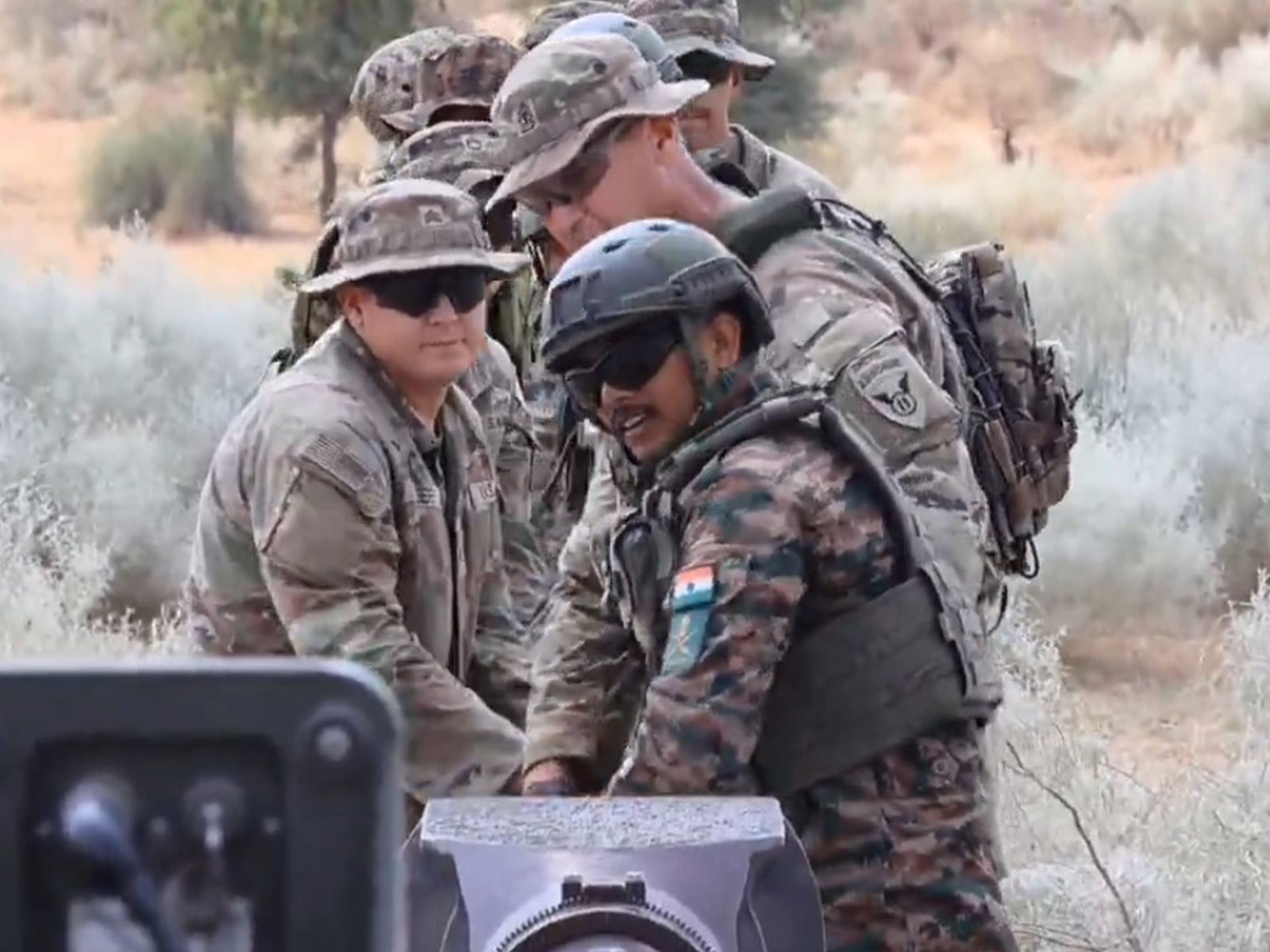 Indian and US contingents undergo joint training across multiple platforms in Exercise Yudh Abhyas 2026 (Photo/X/@adgpi)
