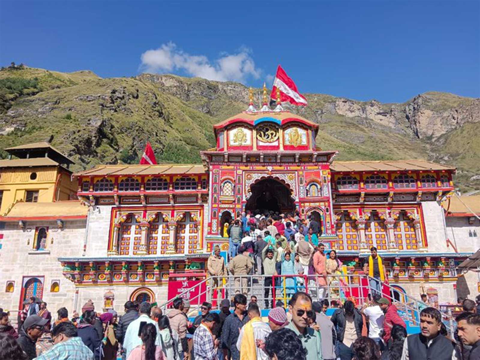 Badrinath Temple (File Photo/ANI)