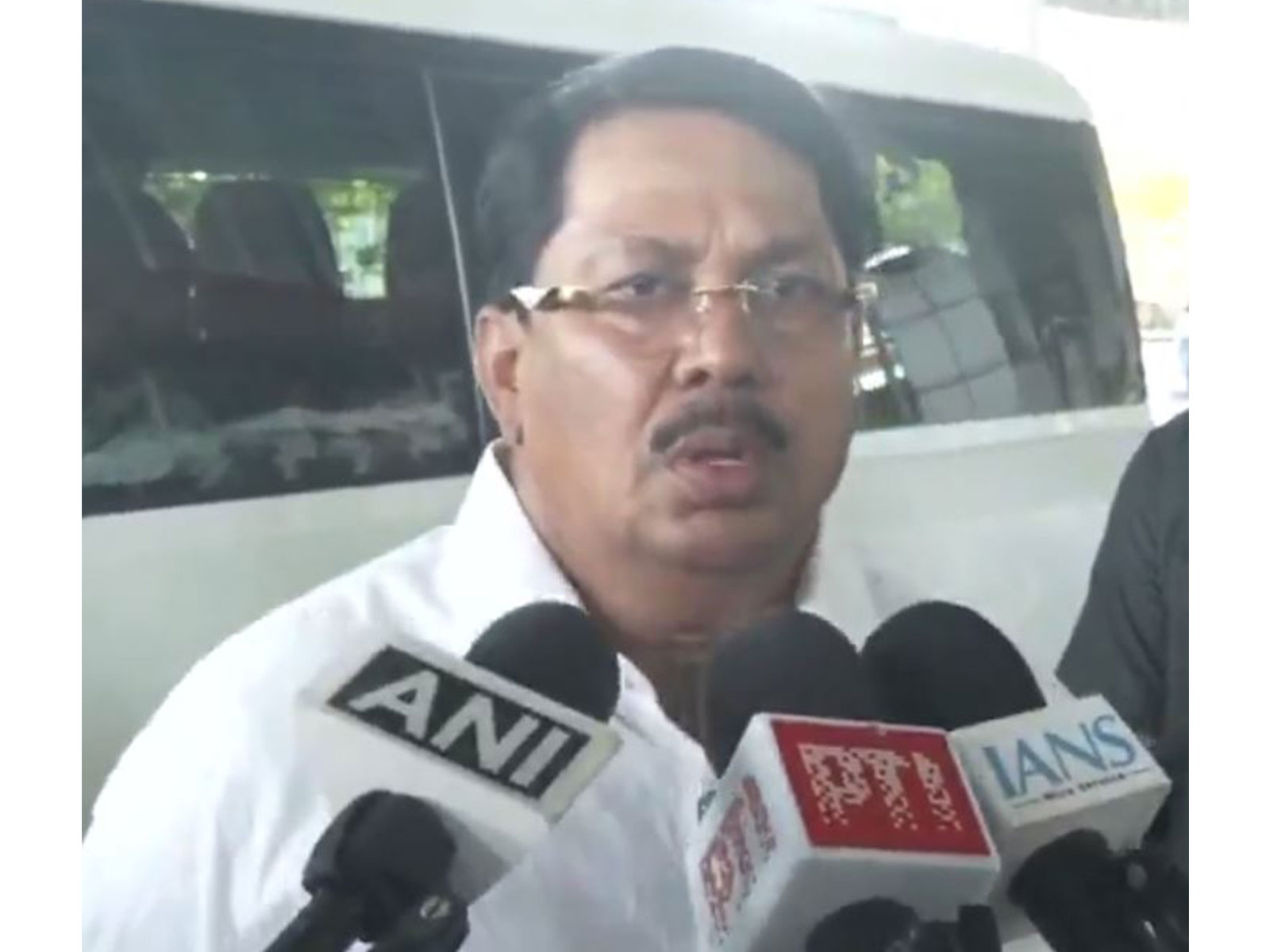Congress MLA Vijay Wadettiwar (Photo/ANI)