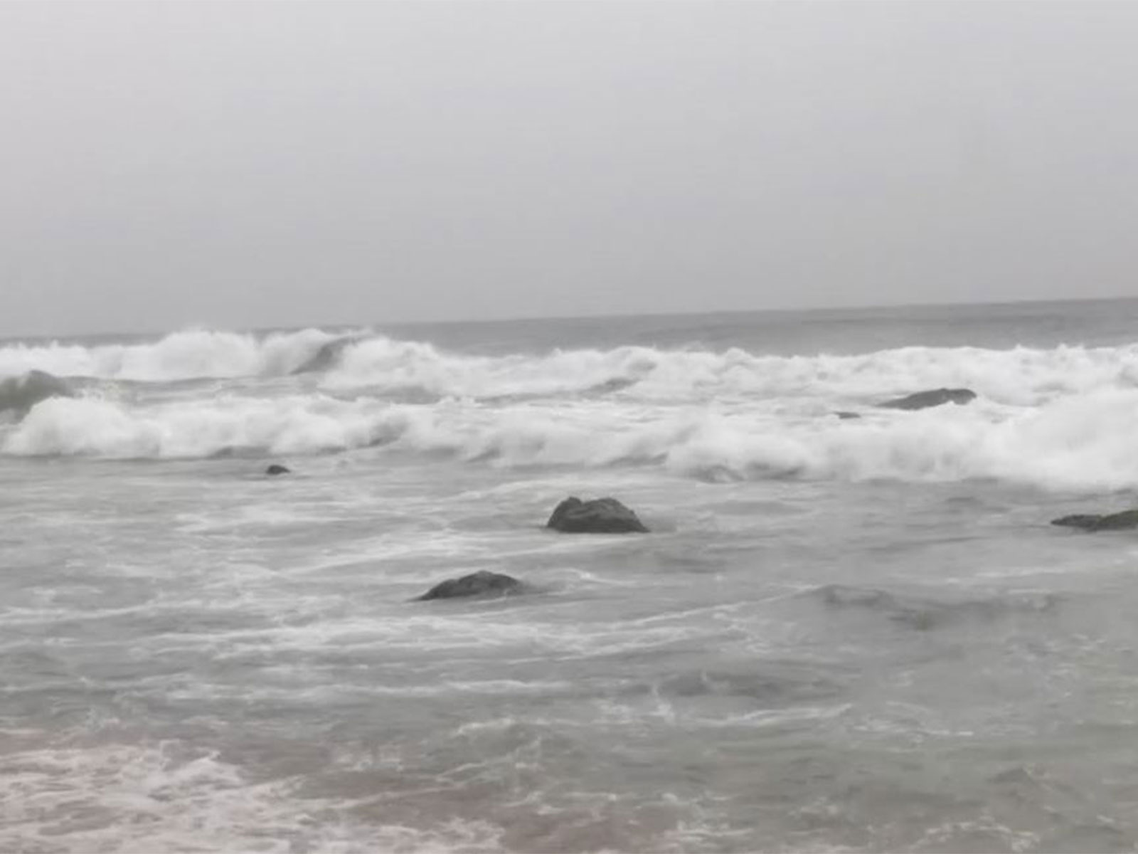 Andhra Pradesh issues cyclone threat (Photo/ANI)