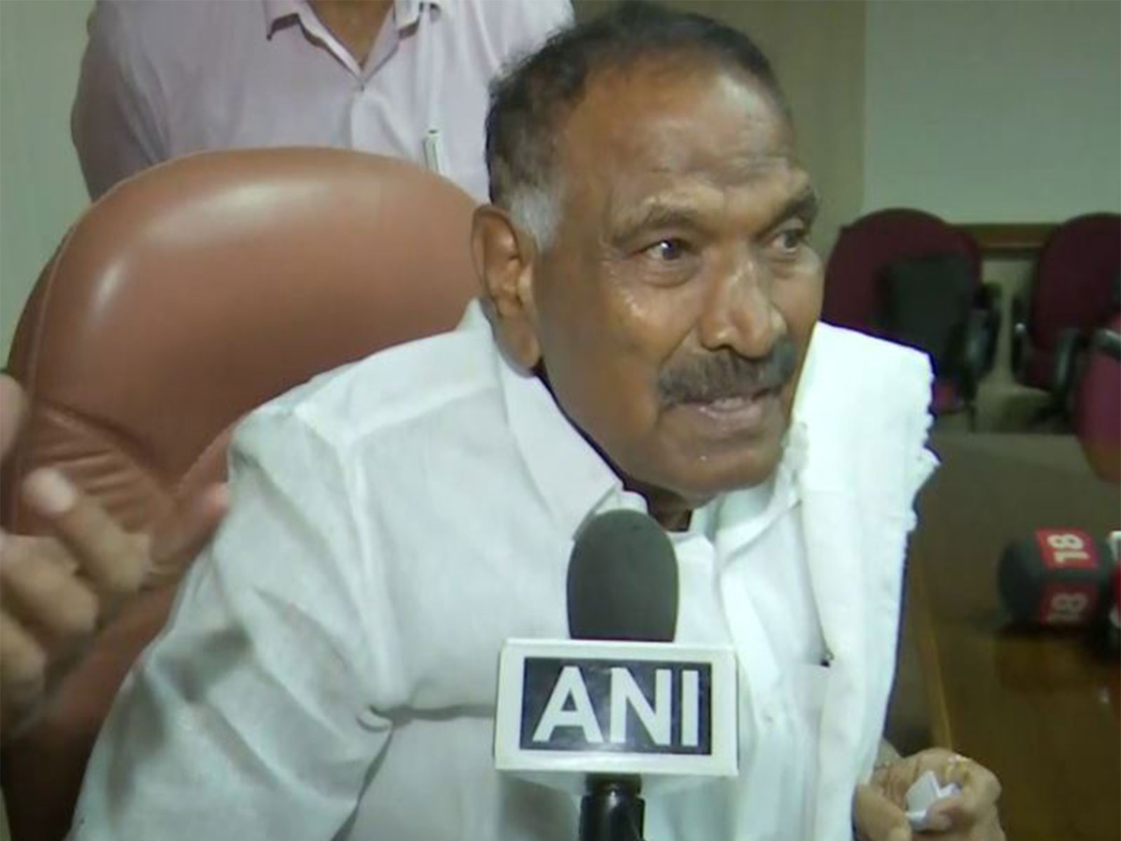  Karnataka minister KM Shivalinge Gowda (Photo/ANI)