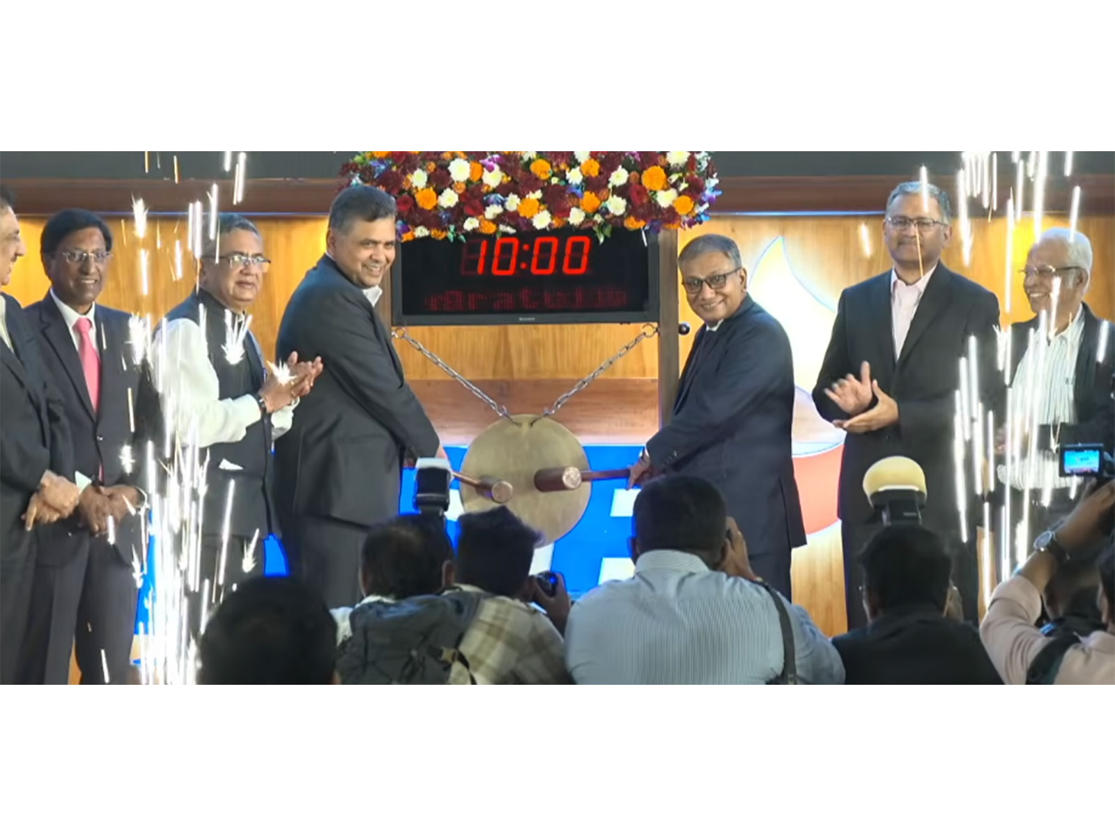 NSE IPO listing event (Photo/Youtube/BSEIndia)