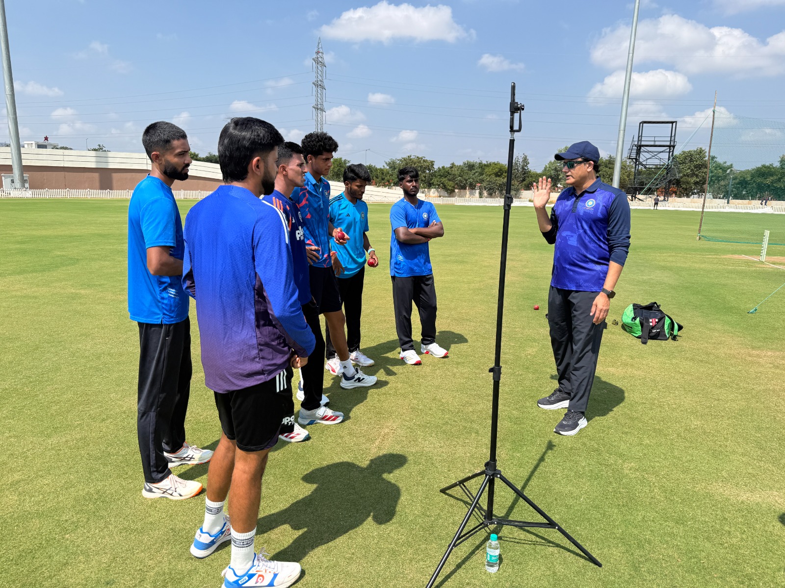 Anil Kumble interacting with young spinners. (Photo: @BCCI X)