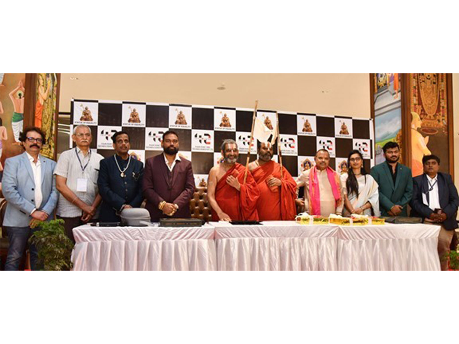 Inauguration of the 4Point2 Technologies AR/VR/MR/XR Experience Centre at Statue of Equality by HH Tridandi Chinna Jeeyar Swamiji and HH Ahobila Jeeyar Swamiji.