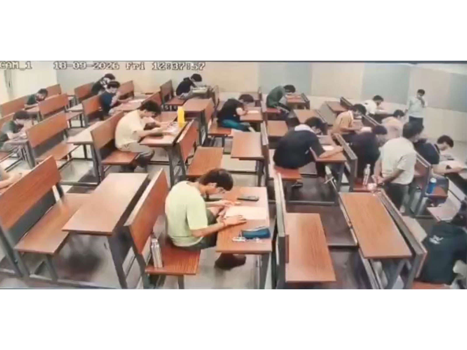Screengrab of purported CCTV of exam hall of IIT Bombay from September 18 (Photo/Viral Video)