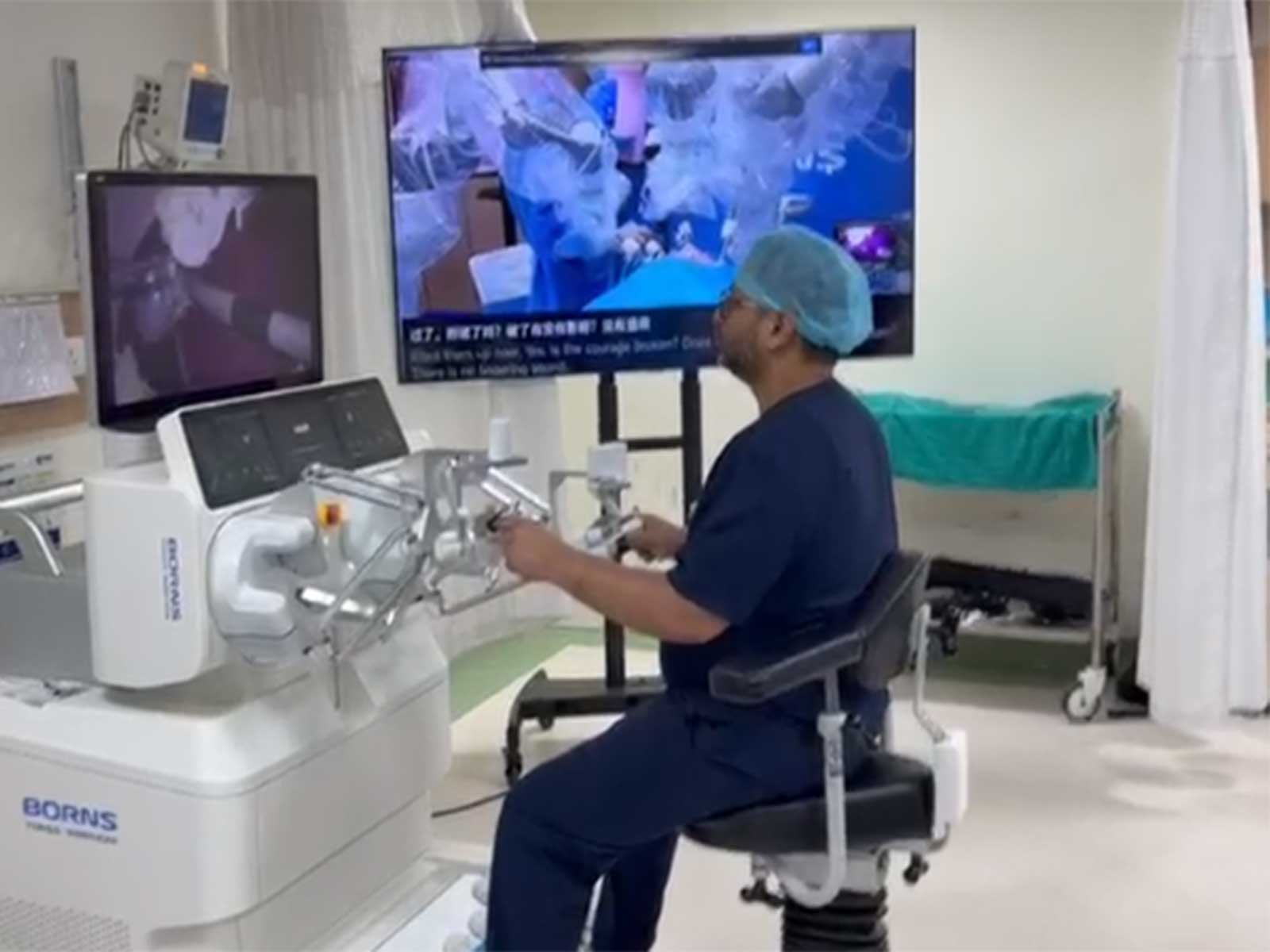 Cross-border live robotic tele-surgery highlights advancements in medical technology (Photo: Max Hospital)