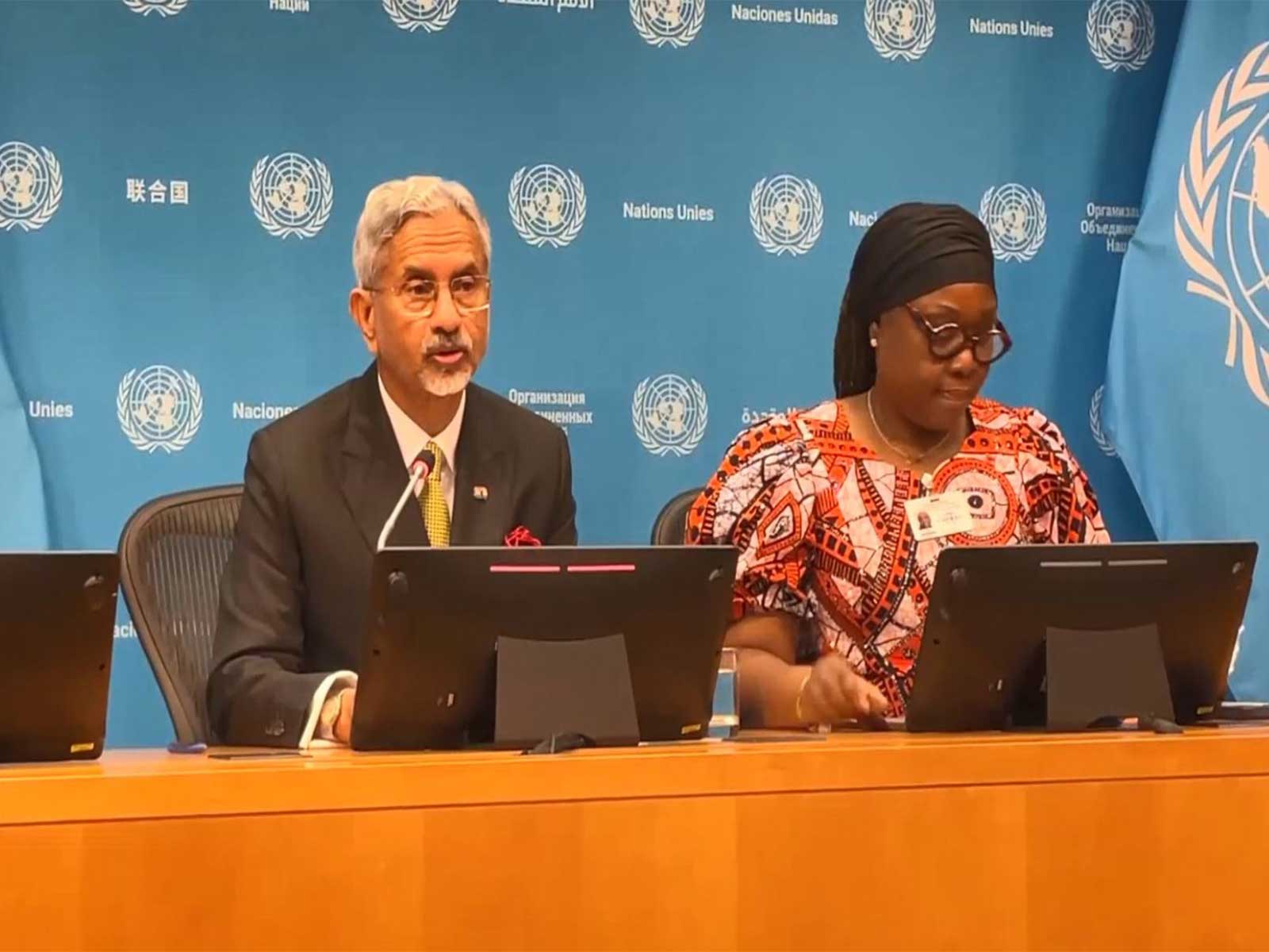 EAM S Jaishankar with Sara Beysolow Nyanti, Minister for Foreign Affairs of the Republic of Liberia. (Photo: AN)