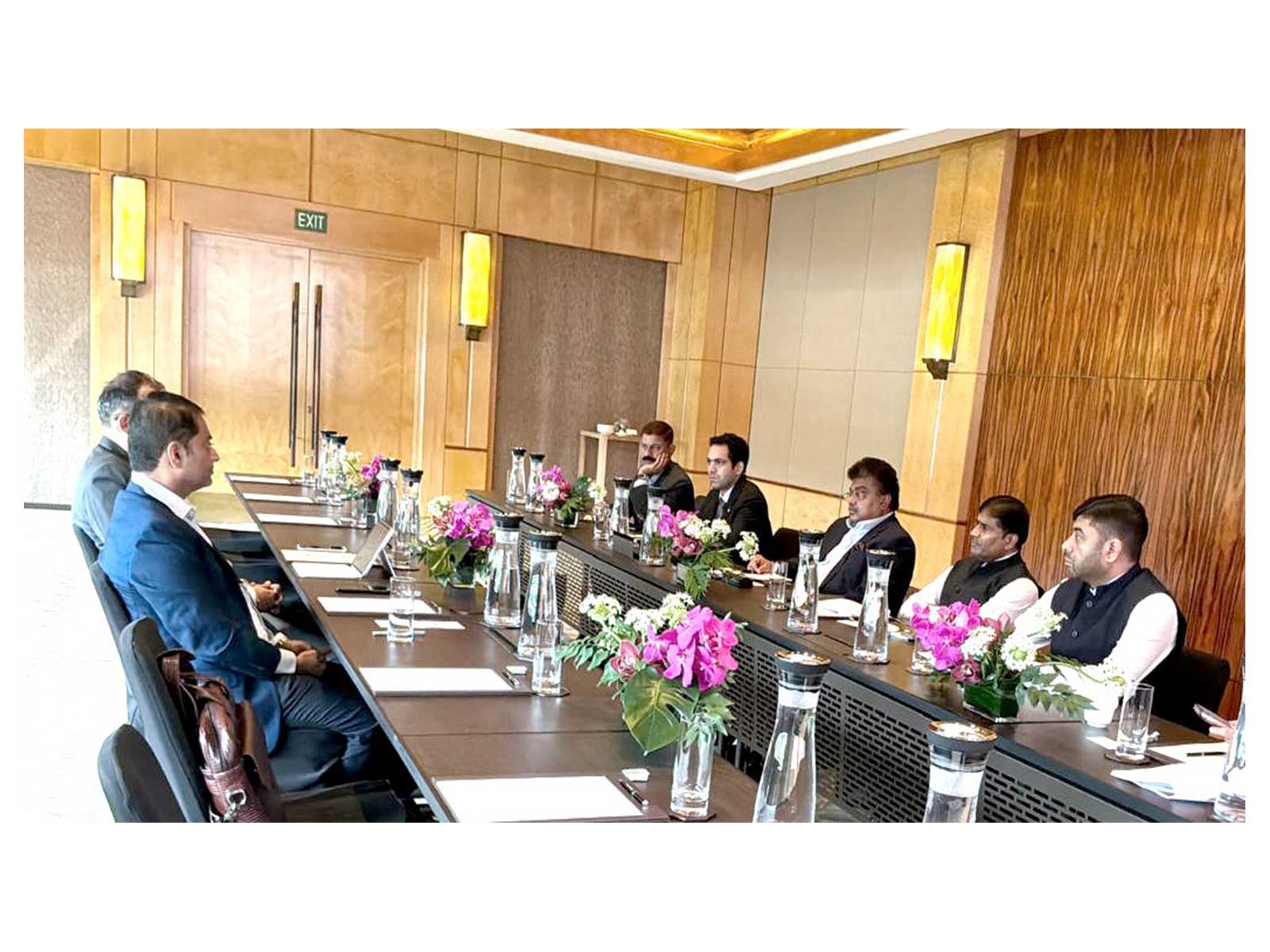 Karnataka Minister MB Patil meeting with CapitaLand  (Photo/X/@MBPatil)