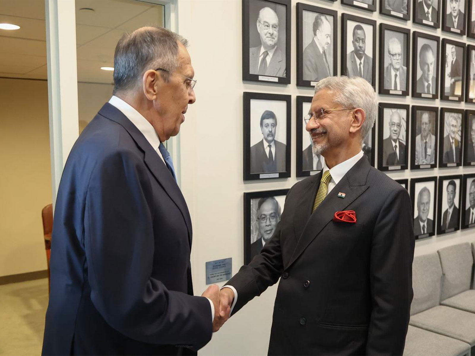 External Affairs Minister S Jaishankar and Russia FM Sergey Lavrov (Photo/X@mfa_russia)