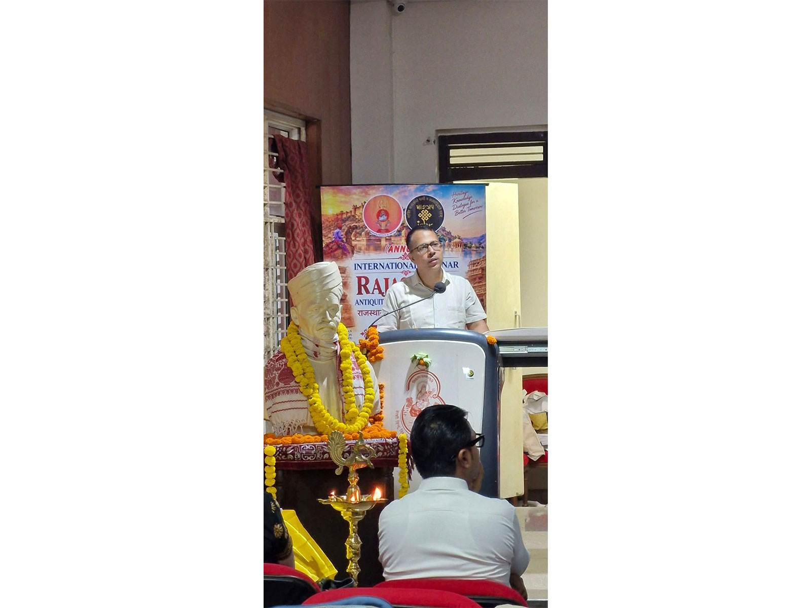 BHU Prof Gyaneshwar Chaubey (Photo/ANI)