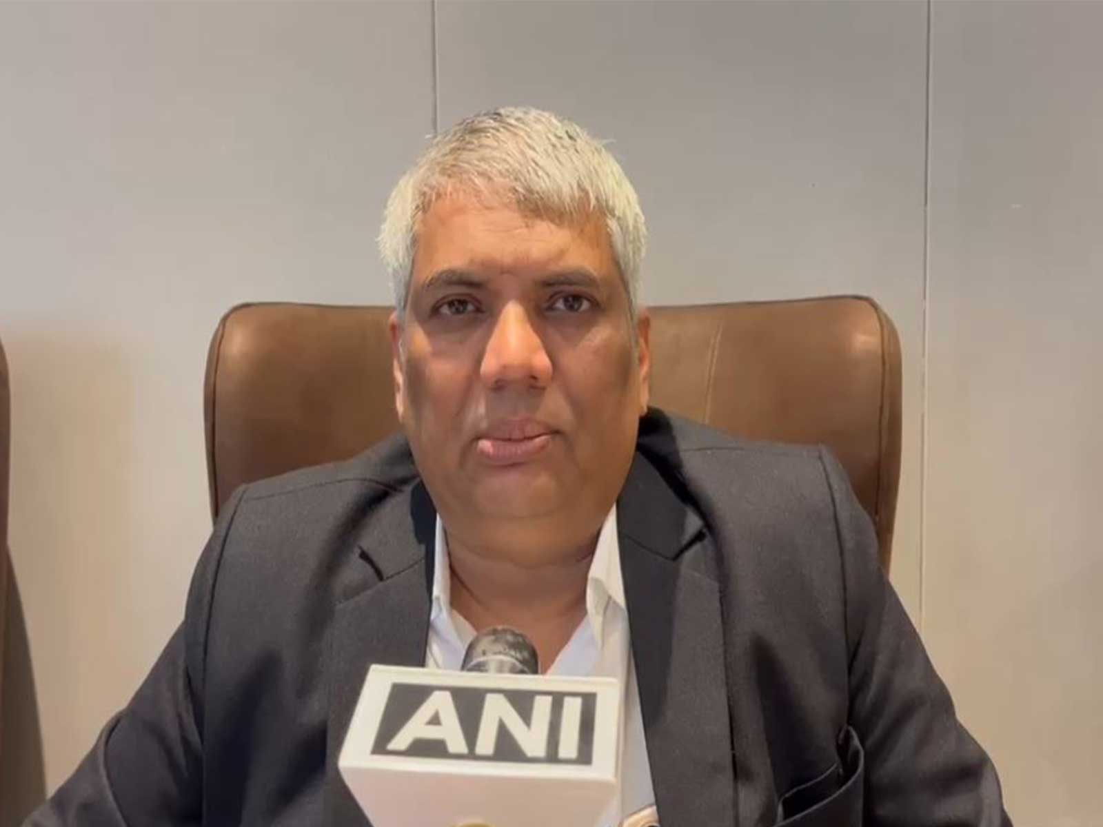 Advocate Nilesh Ojha (Photo/ANI)