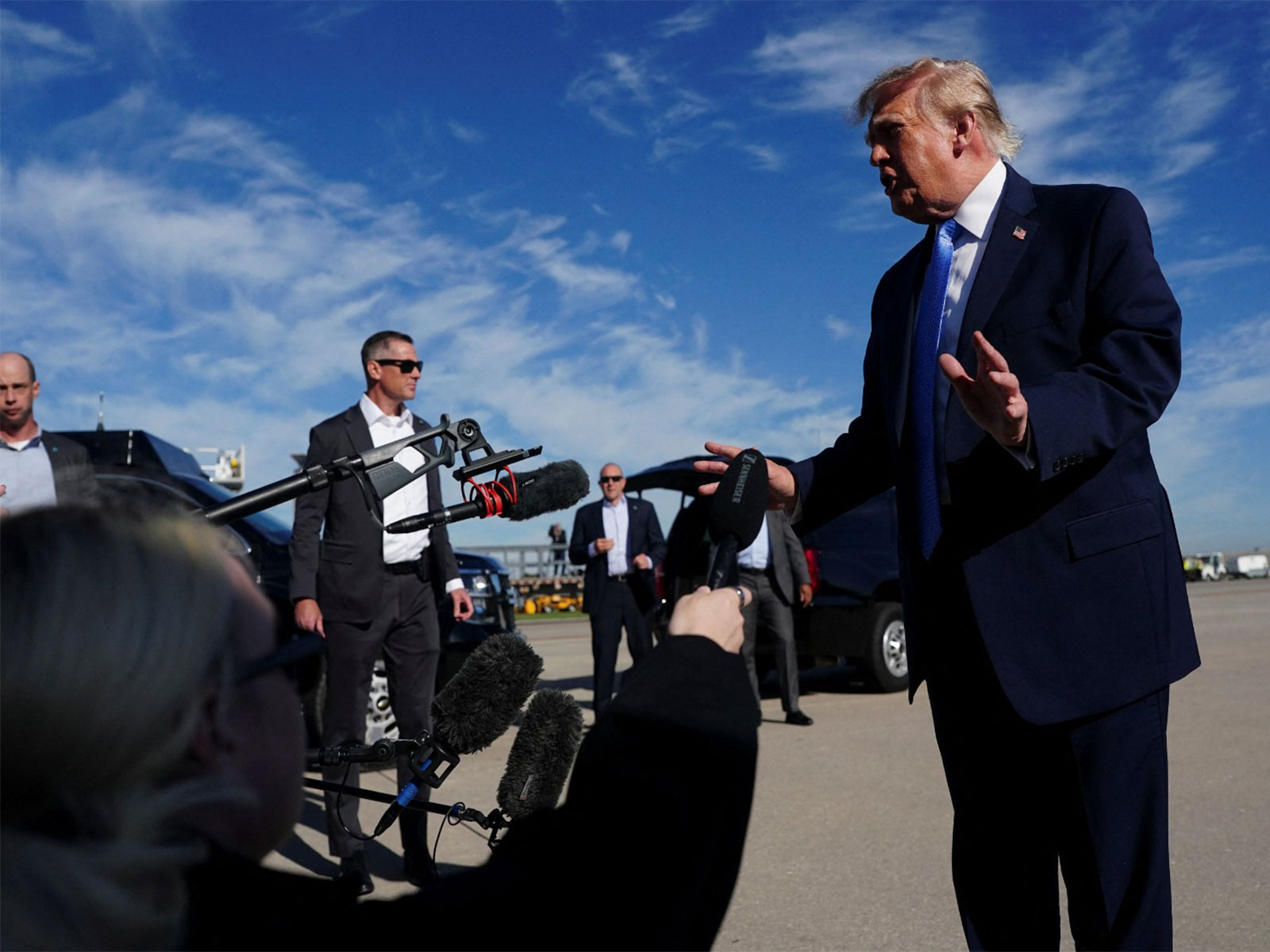 US President Donald Trump speaks to media at Chicago O’Hare International Airport, in Illinois (Photo/Reuters)