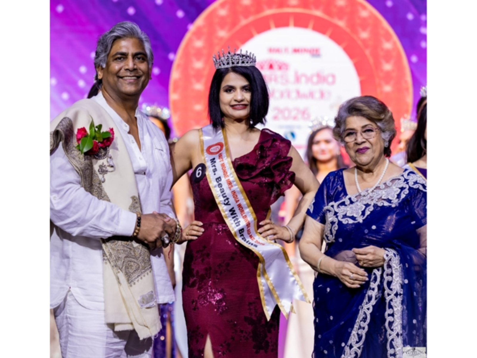 Punjab-Born Author Harvinder ‘Siya’ Jain Crowned ‘Mrs Beauty with Brains’ at Haut Monde Mrs India Worldwide 2026