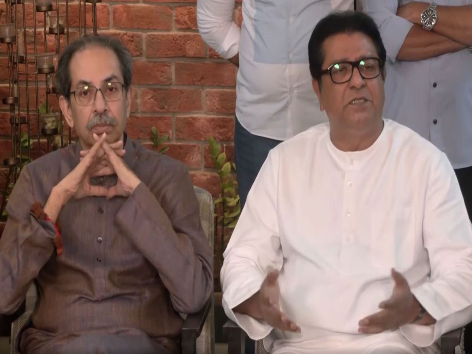 Maharashtra Navnirman Sena (MNS) chief Raj Thackeray with Shiv Sena (UBT) chief Uddhav Thackeray (Photo/ANI)