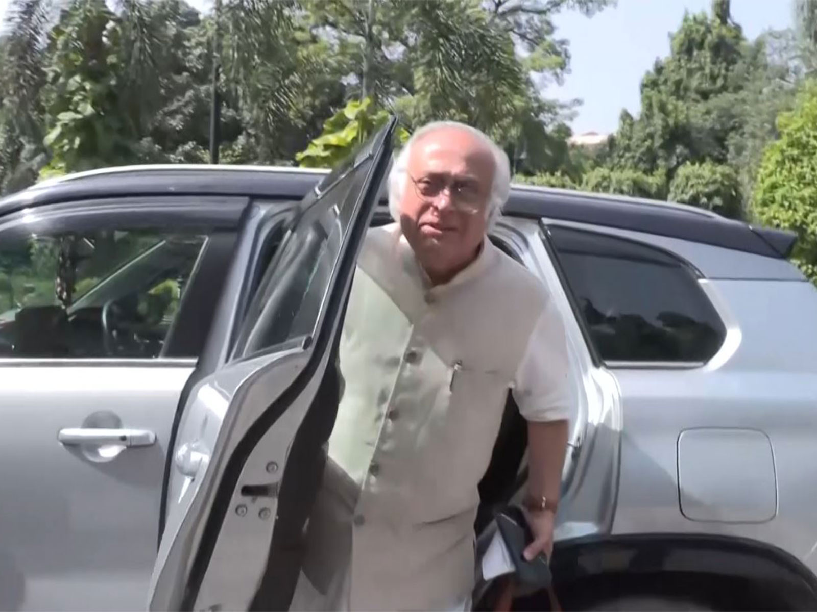 Congress MP Jairam Ramesh arrives for INDIA bloc meet (Photo/ANI)