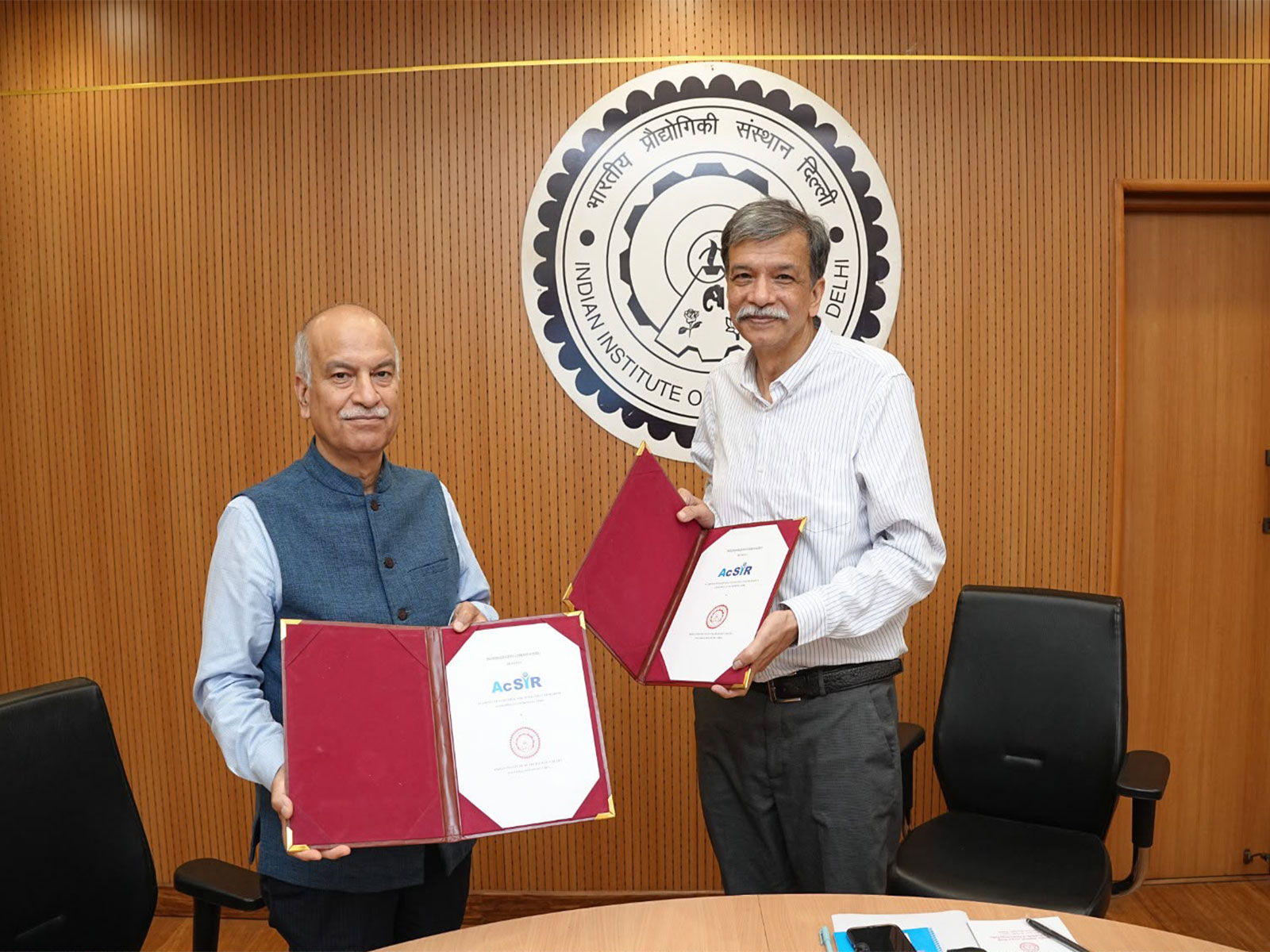 IIT Delhi, AcSIR ink MoU to strengthen collaborative research, student exchange (Photo/ANI)