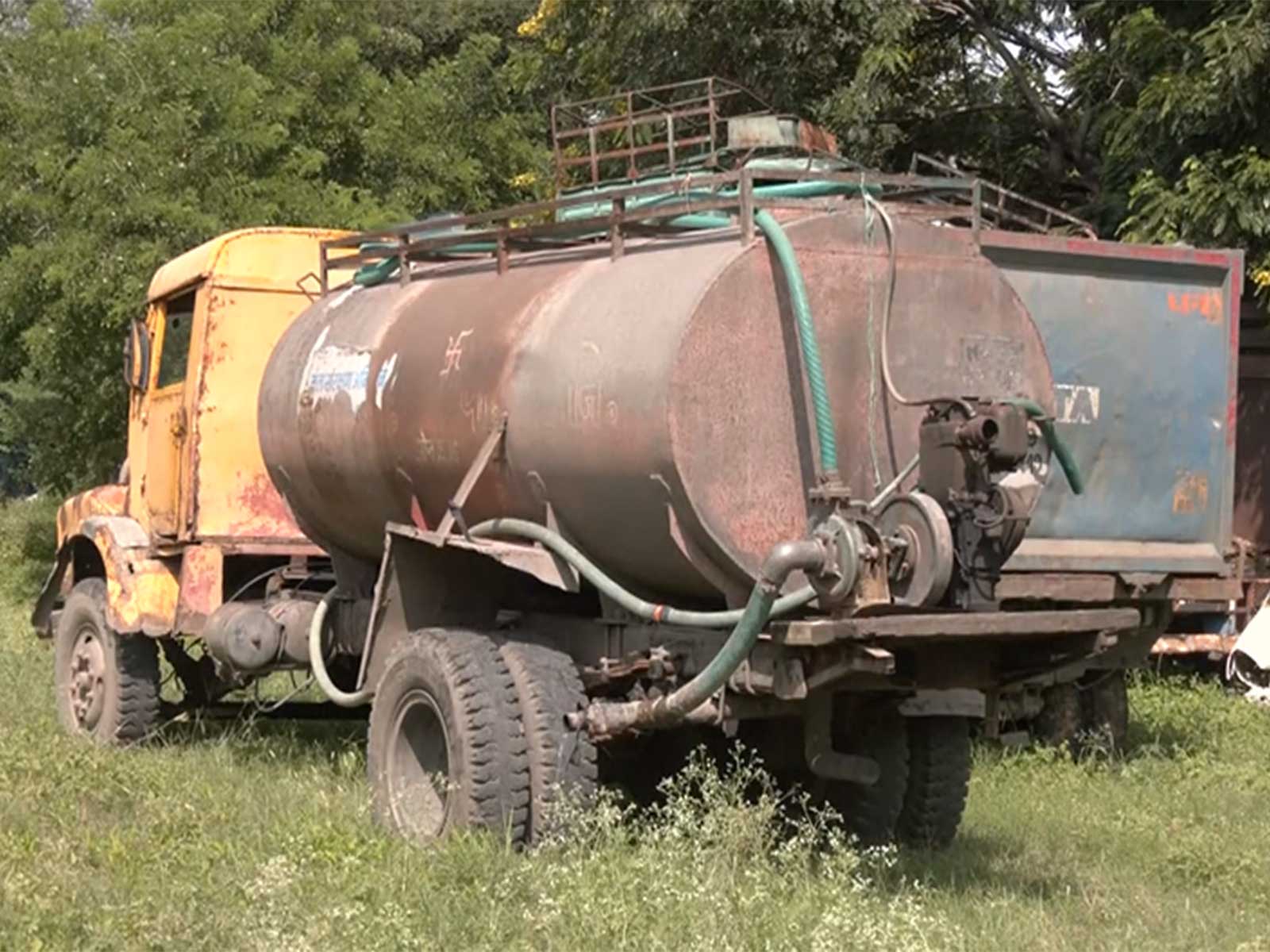 Water tanker seized by the police (Photo/ANI)