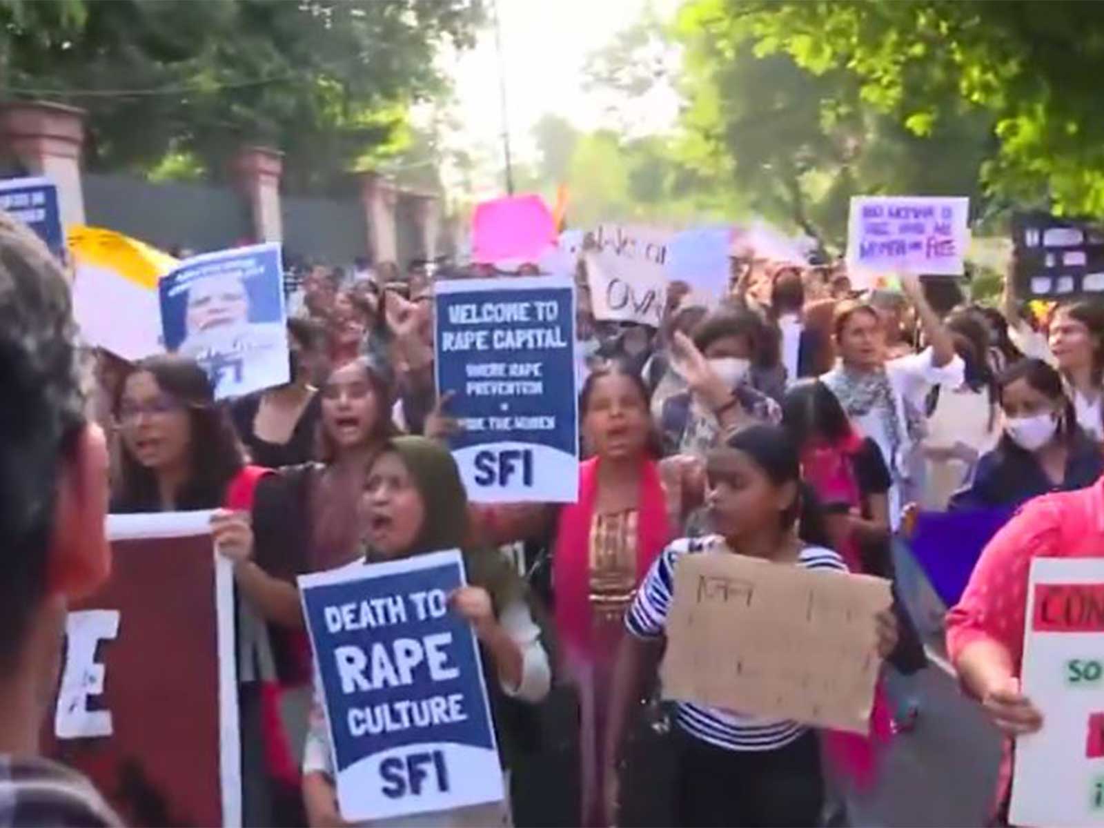 SFI protest in New Delhi (Photo/ANI)