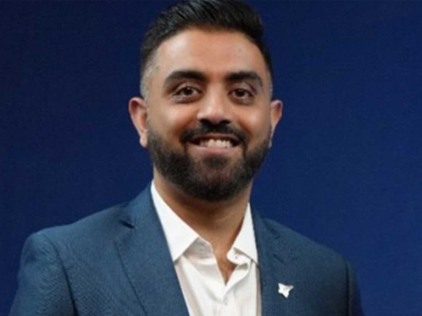Indian pilot Captain Smit Machchhar (Photo/Smit Machchhar's LinkedIn)