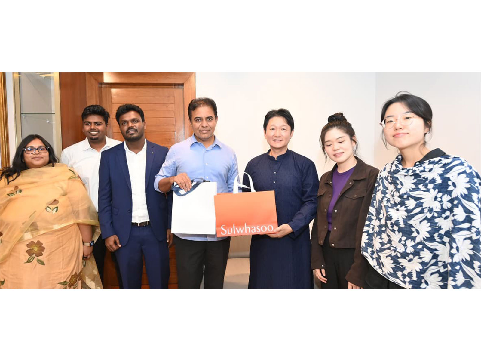 BRS working president KT Rama Rao meets South Korean President’s Advisor Youngtae Cho and Seoul National University delegation (Photo/BRS)