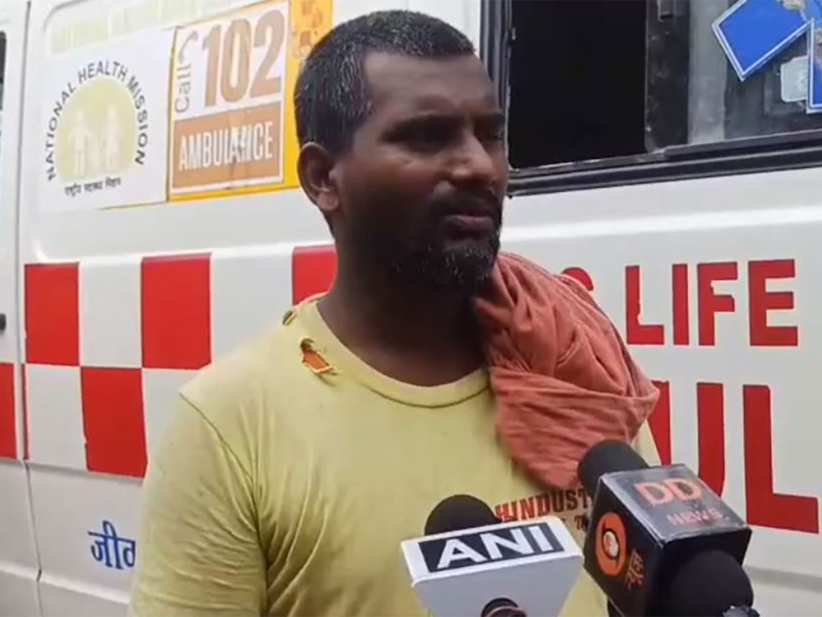 Pramod Mahto, father of the deceased girls (Photo/ANI)