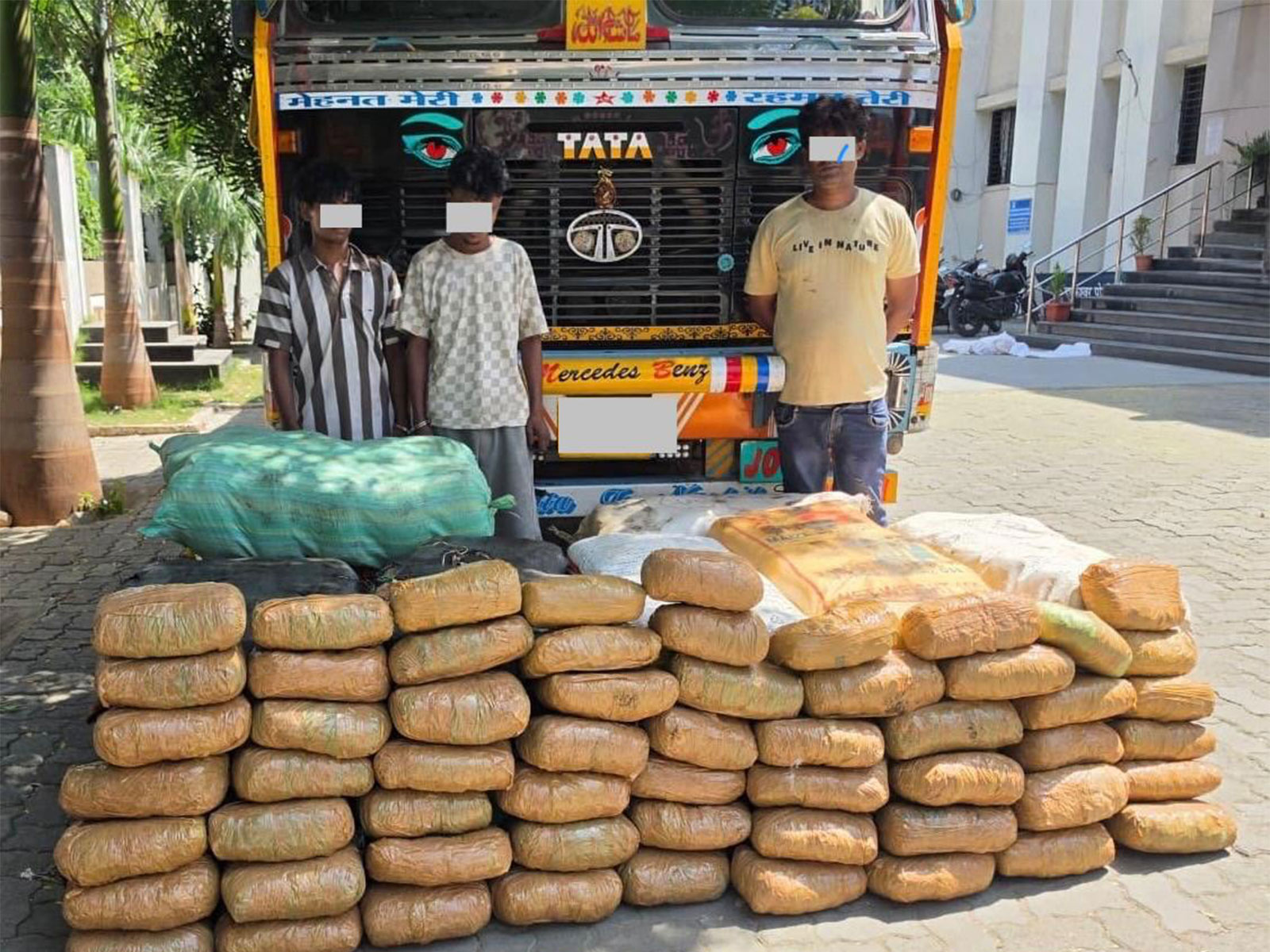 Three accused arrested by NCB Mumbai in connection with the seizure of 500 kg of Ganja in Nagpur (Photo: NCB release)