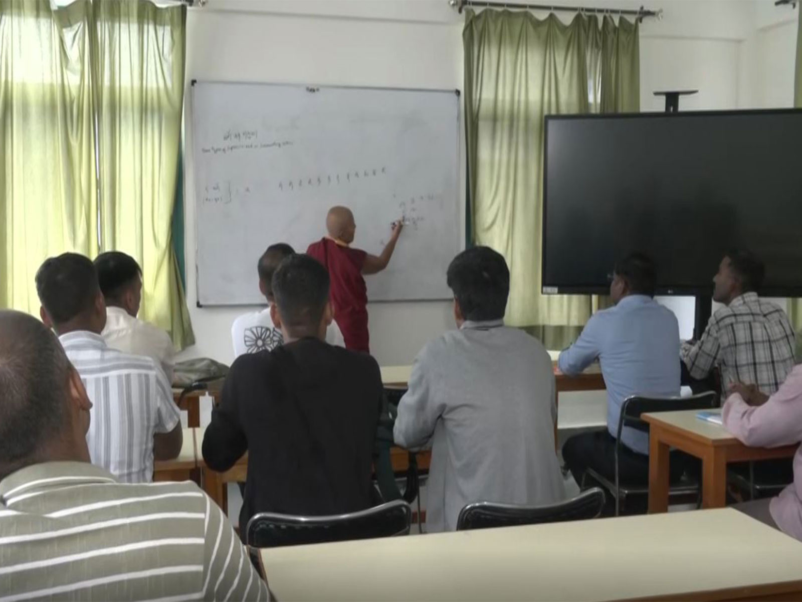 ITBP personnel learn Tibetan language (Photo/ANI)