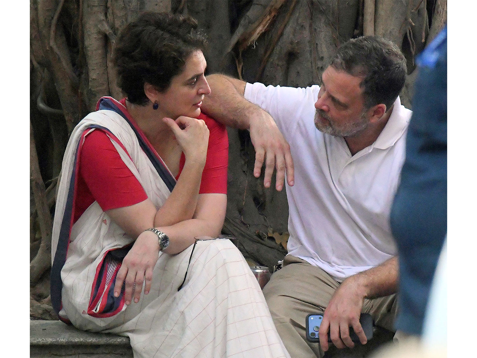 Congress leaders Priyanka Gandhi Vadra and Rahul Gandhi (Photo/ANI)