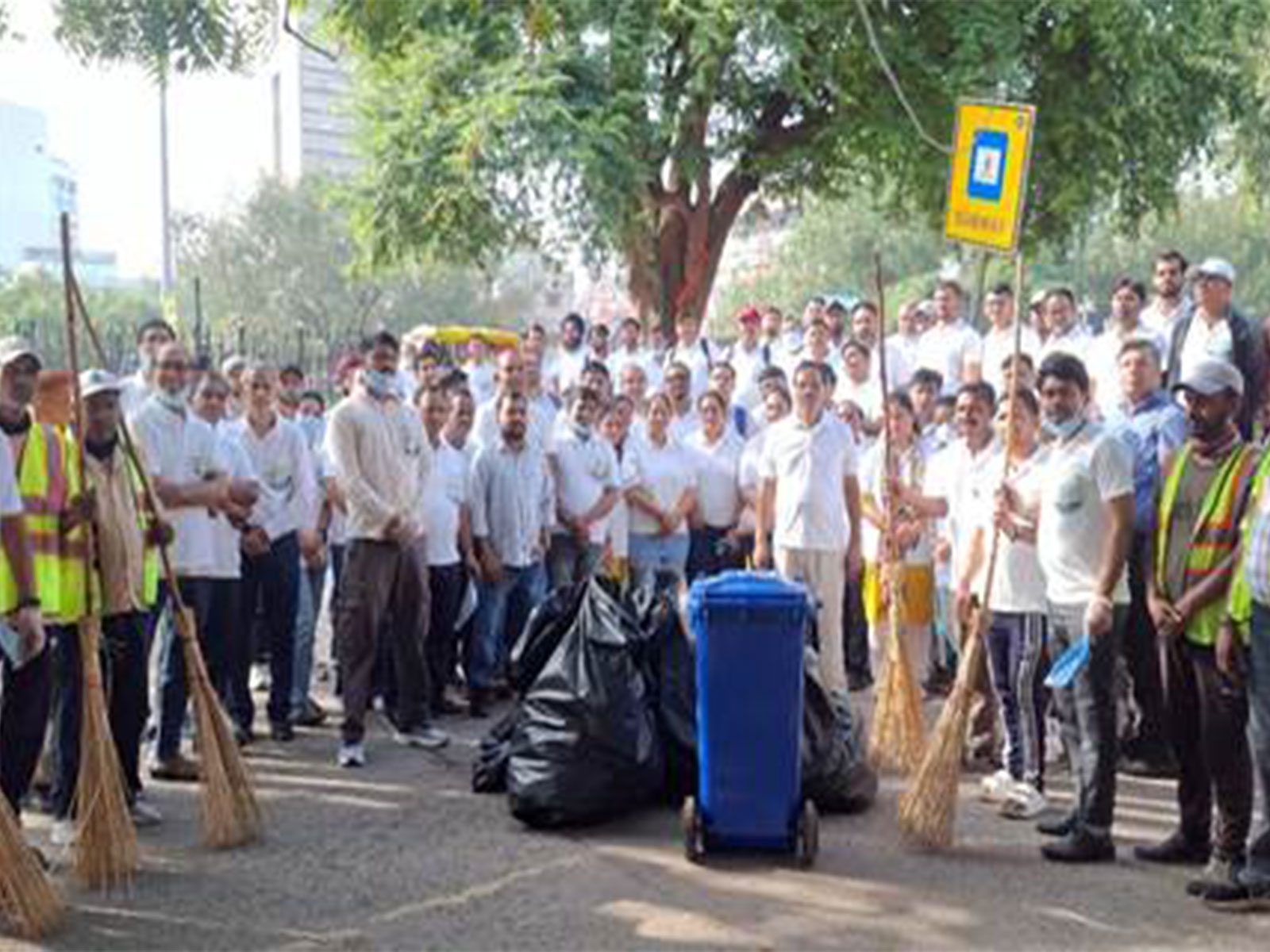 Panchayati Raj Ministry drives cleanliness campaign (Photo/PIB)