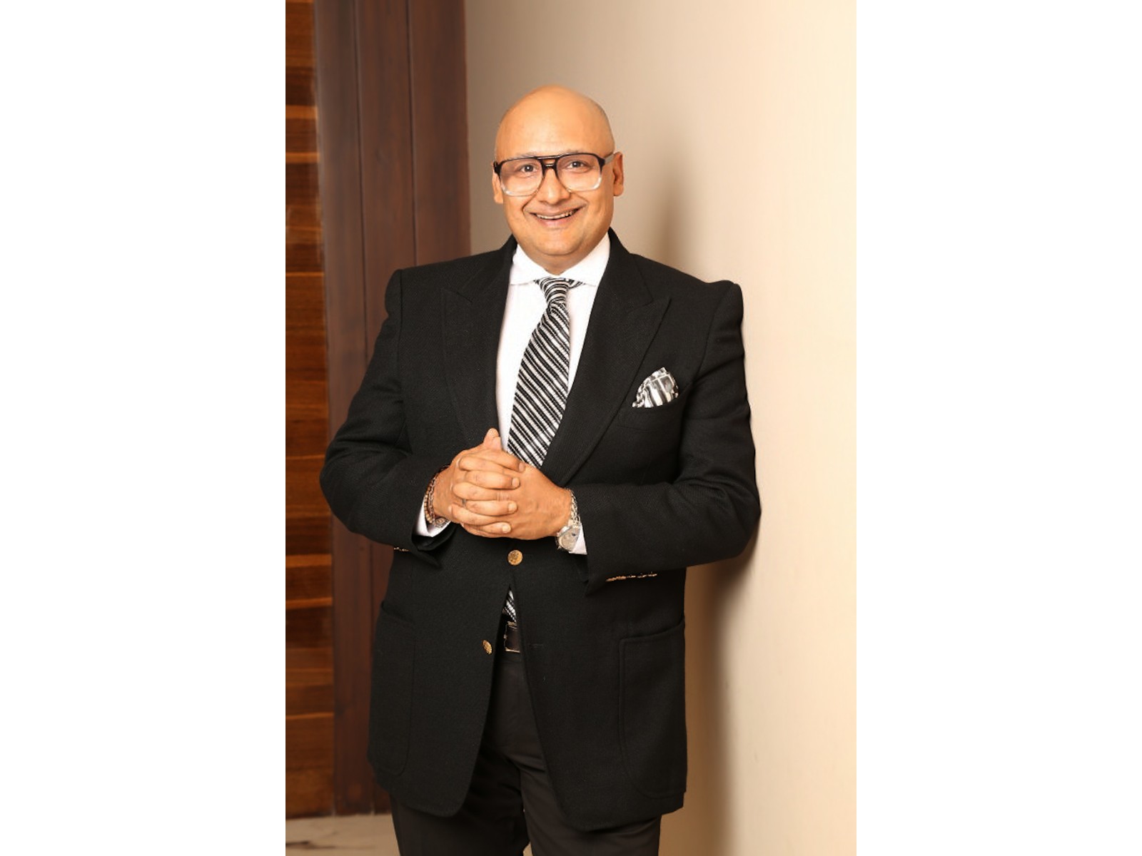 LEADING REAL ESTATE LEADER MR. PUJIT AGGARWAL