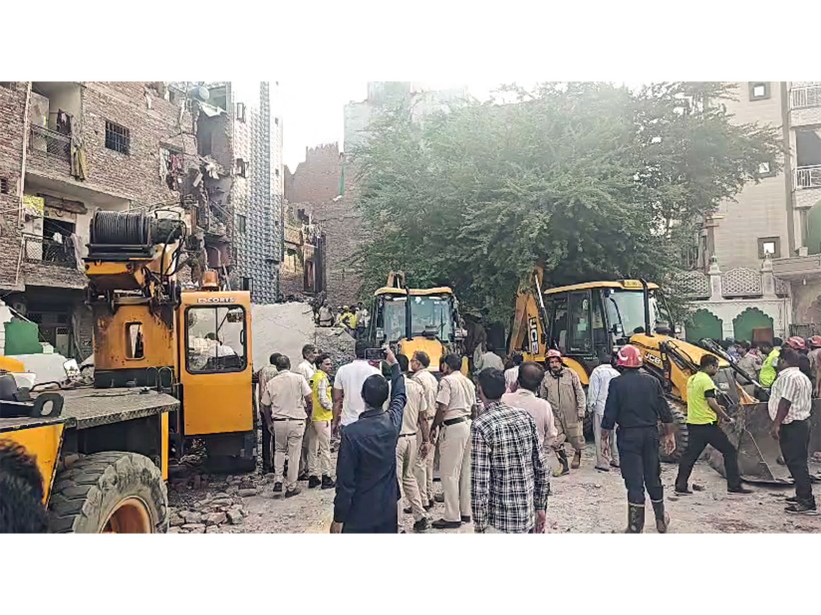 Rescue Operation in Seemapuri, Delhi (Photo/ANI)