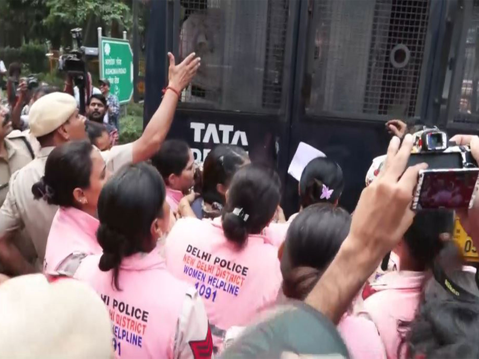 Pink Force of the Delhi Police deployed (Photo/ANI)