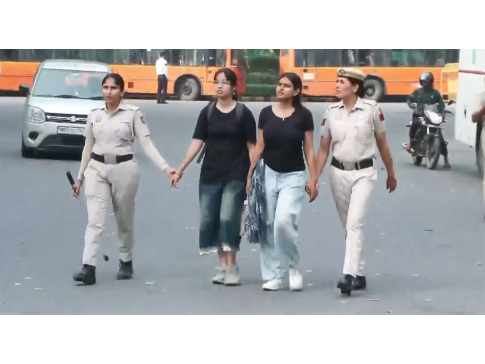 Delhi Police detained protesters (Photo/ANI)