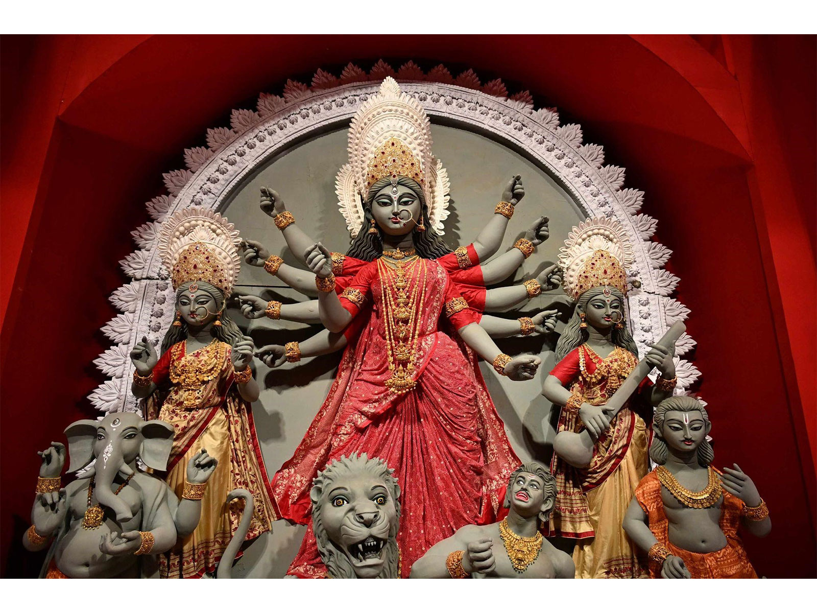 Nemichand Bamalwa & Sons Celebrate Maa Durga with a Necklace Inspired by Her Nine Avatars