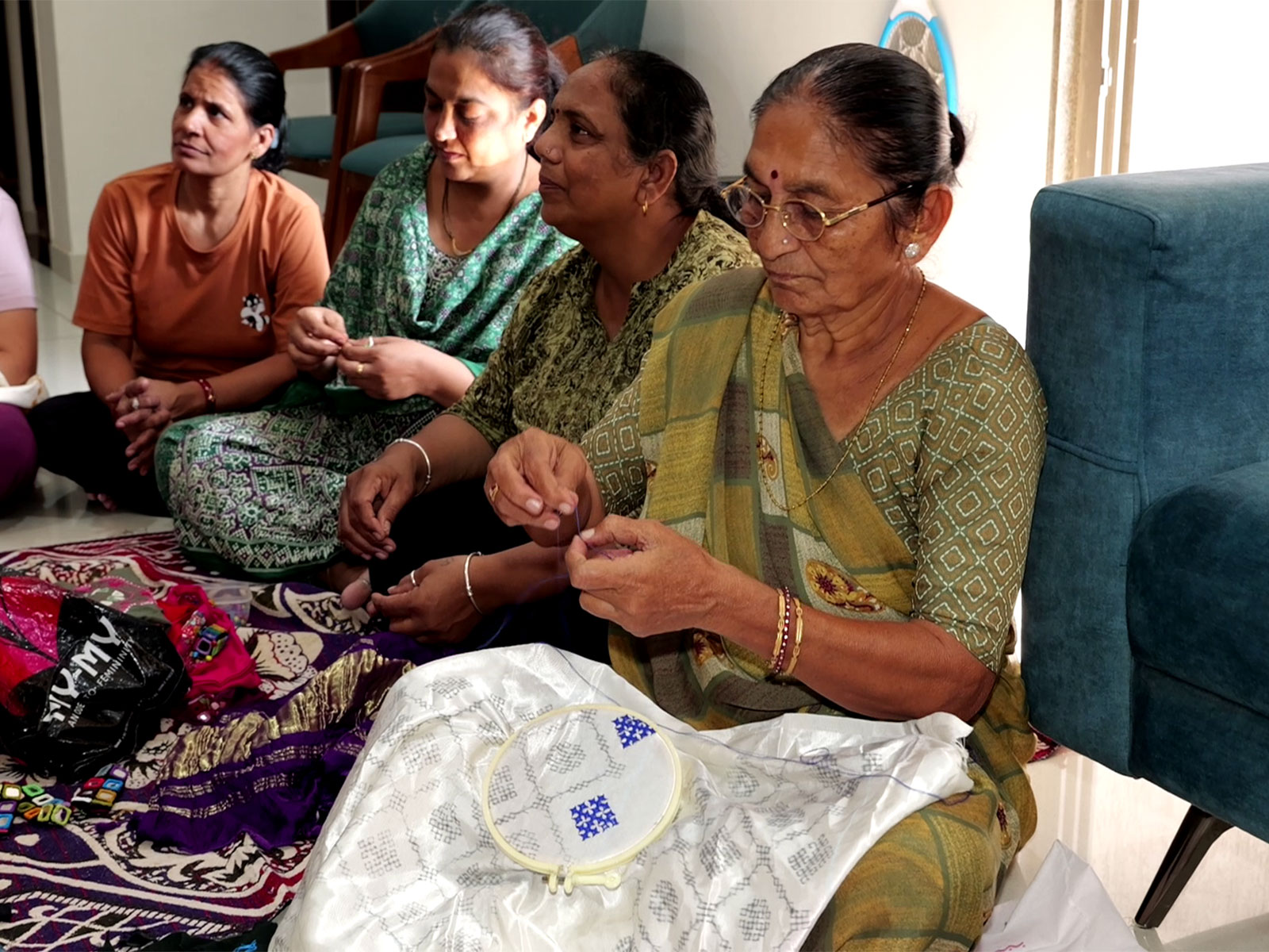 Gujarat’s women entrepreneurs bring their craftsmanship to life during Navratri (Photo/ANI)
