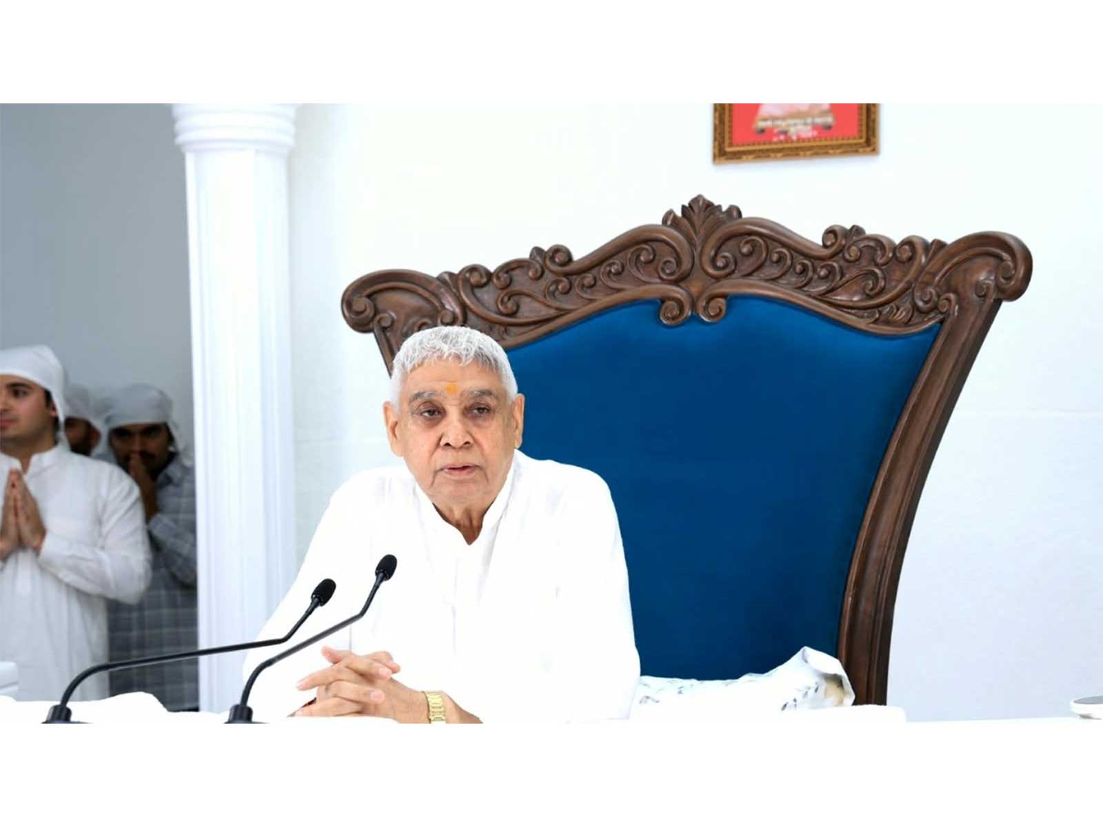 Sant Rampal Ji’s debate examines Brahma’s origins, the Gita’s speaker, the claimed fifth Veda, and Biblical and Quranic creation accounts.