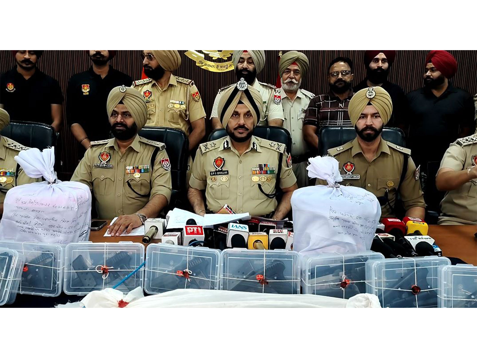 Punjab Police busts two drug smuggling modules (Photo/ANI) 