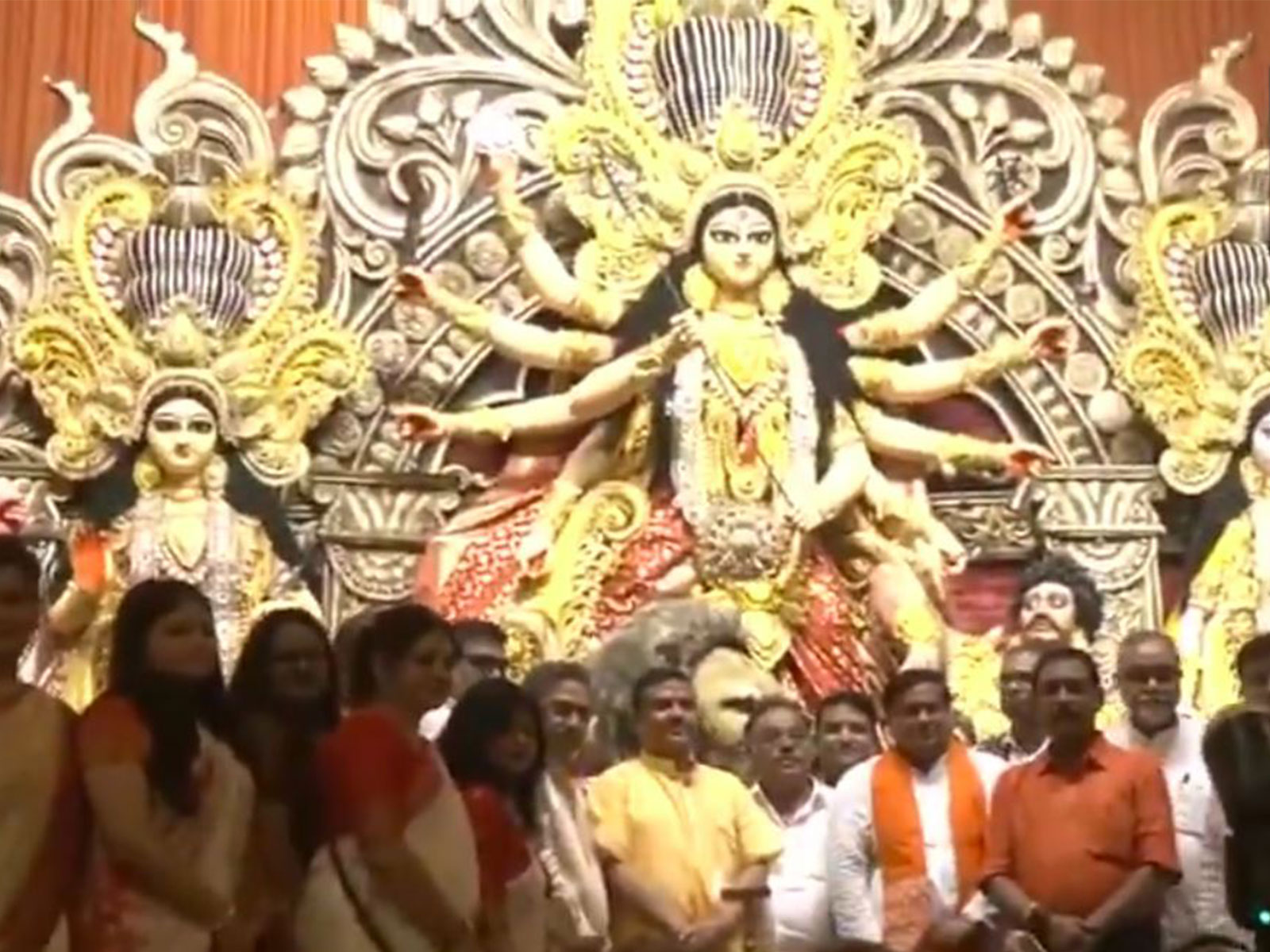 WB CM Suvendu Adhikari inaugurated the Durga Puja pandal at Santosh Mitra Square (Photo/ANI)