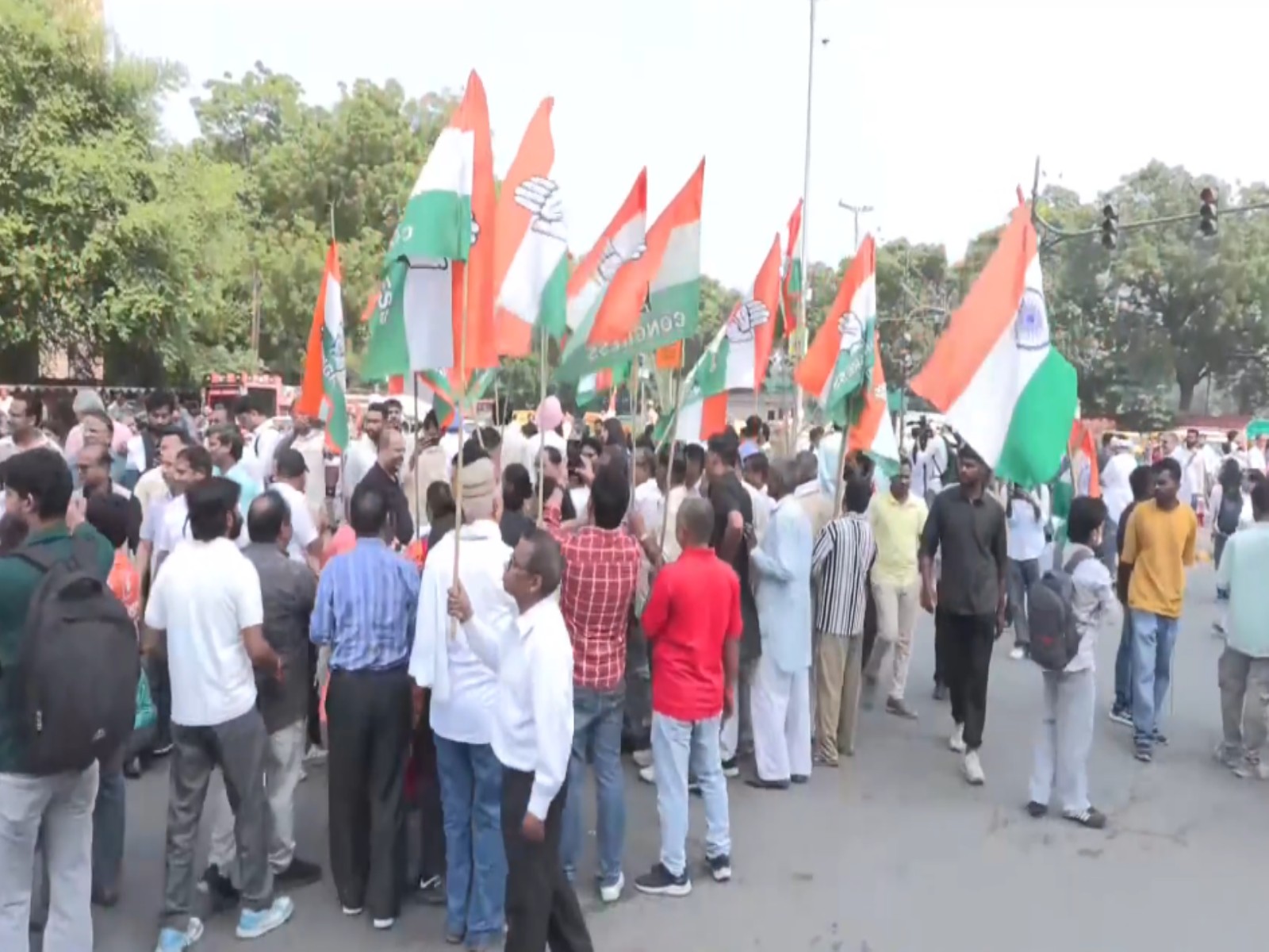 Protesters gather at Barakhamba Road (Photo/ANI)