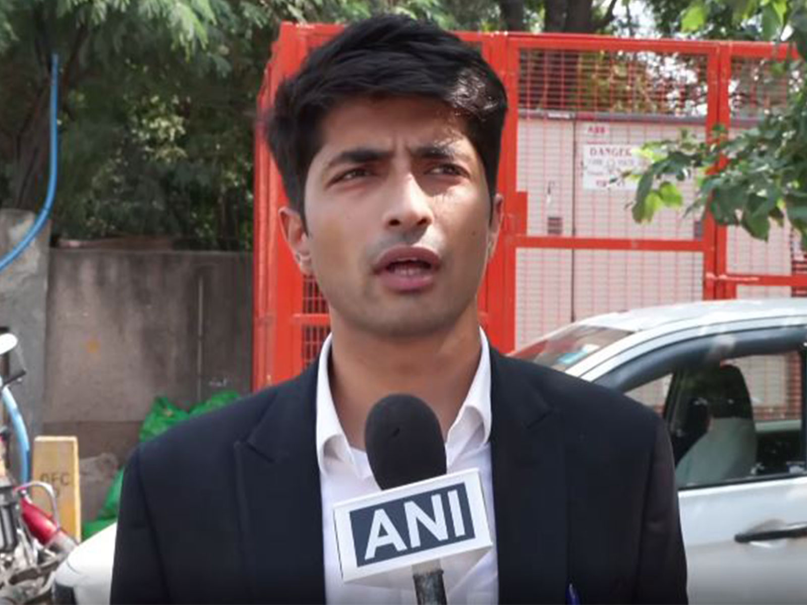 CJP activist Saurav Das legal counsel Advocate Pushp Sharma (Photo/ANI)